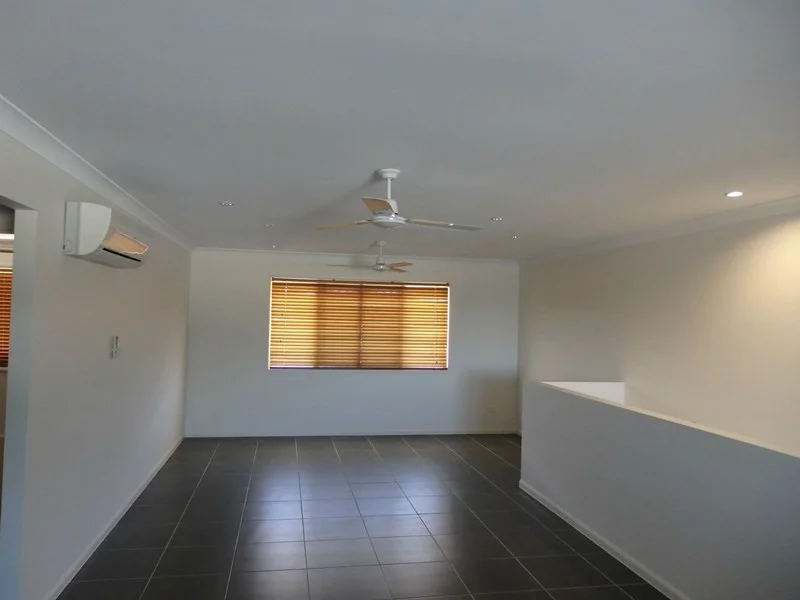 Additional image 3 of 2/28 Blain Street, Blackwater QLD 4717