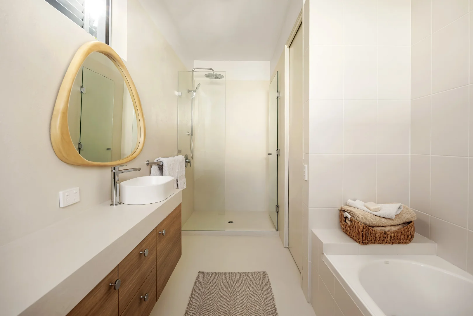 Additional image 32 of 111 The Avenue, Peregian Springs QLD 4573