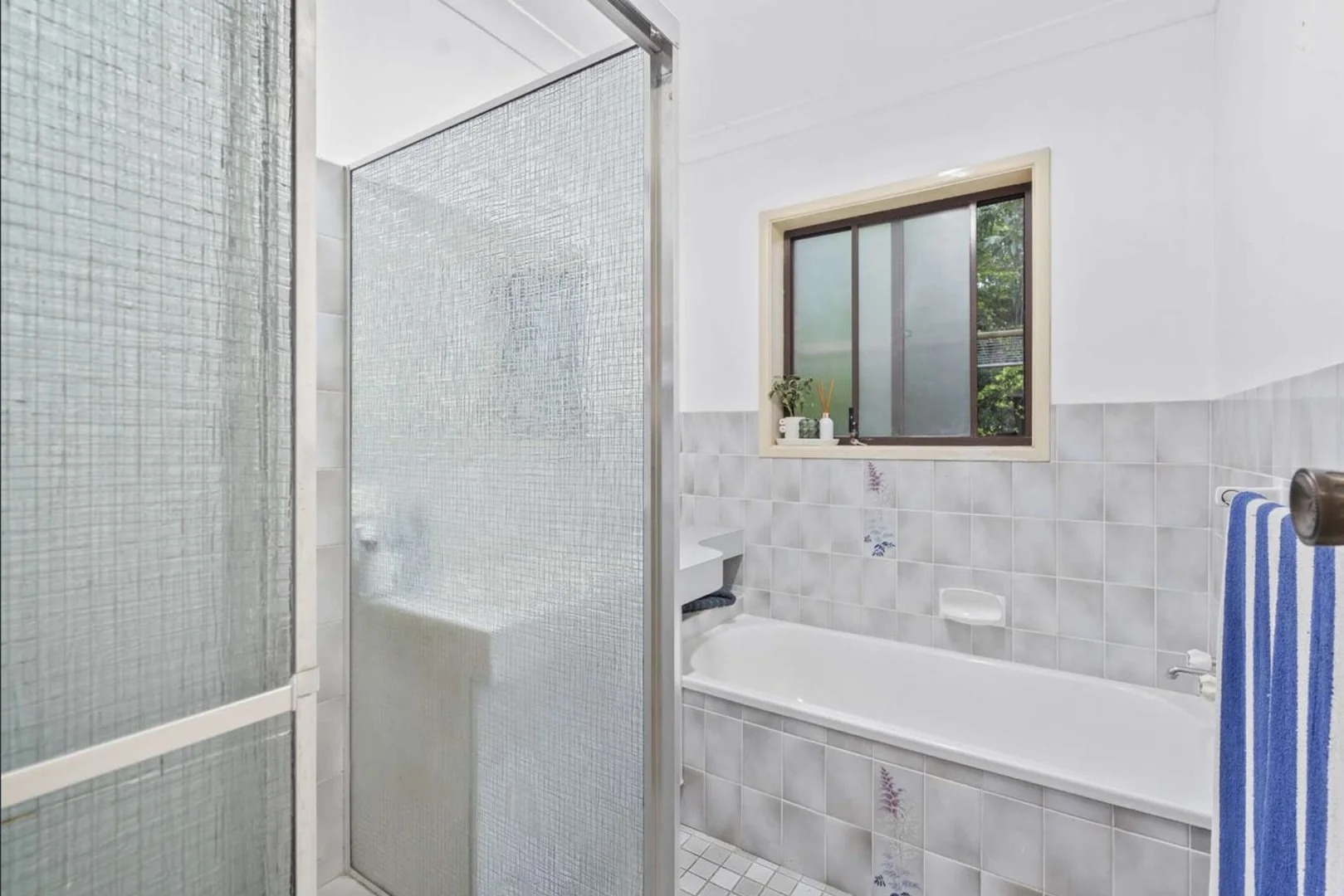 Additional image 6 of 1/9 Lindal Street, Ashmore QLD 4214