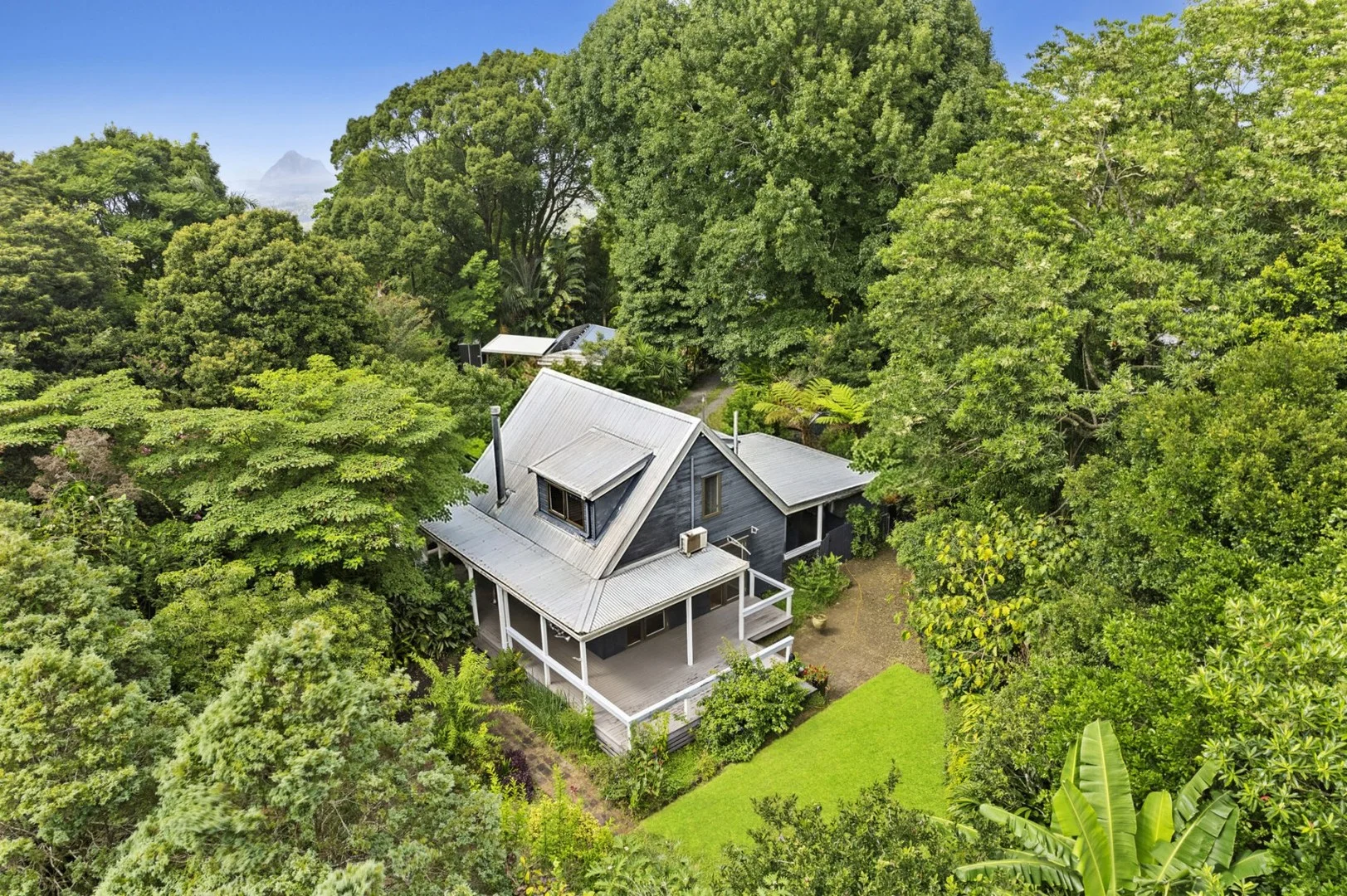 408 Mountain View Road, Maleny QLD 4552