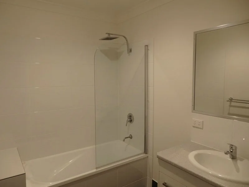 Additional image 8 of 2/28 Blain Street, Blackwater QLD 4717