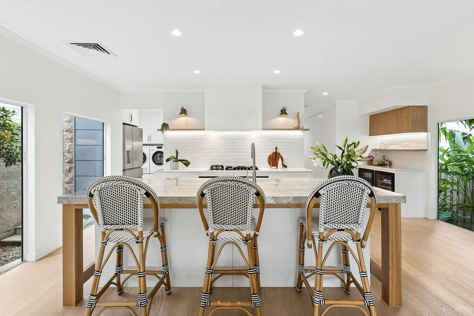 Additional image 3 of 35 Twigg Street, Indooroopilly QLD 4068