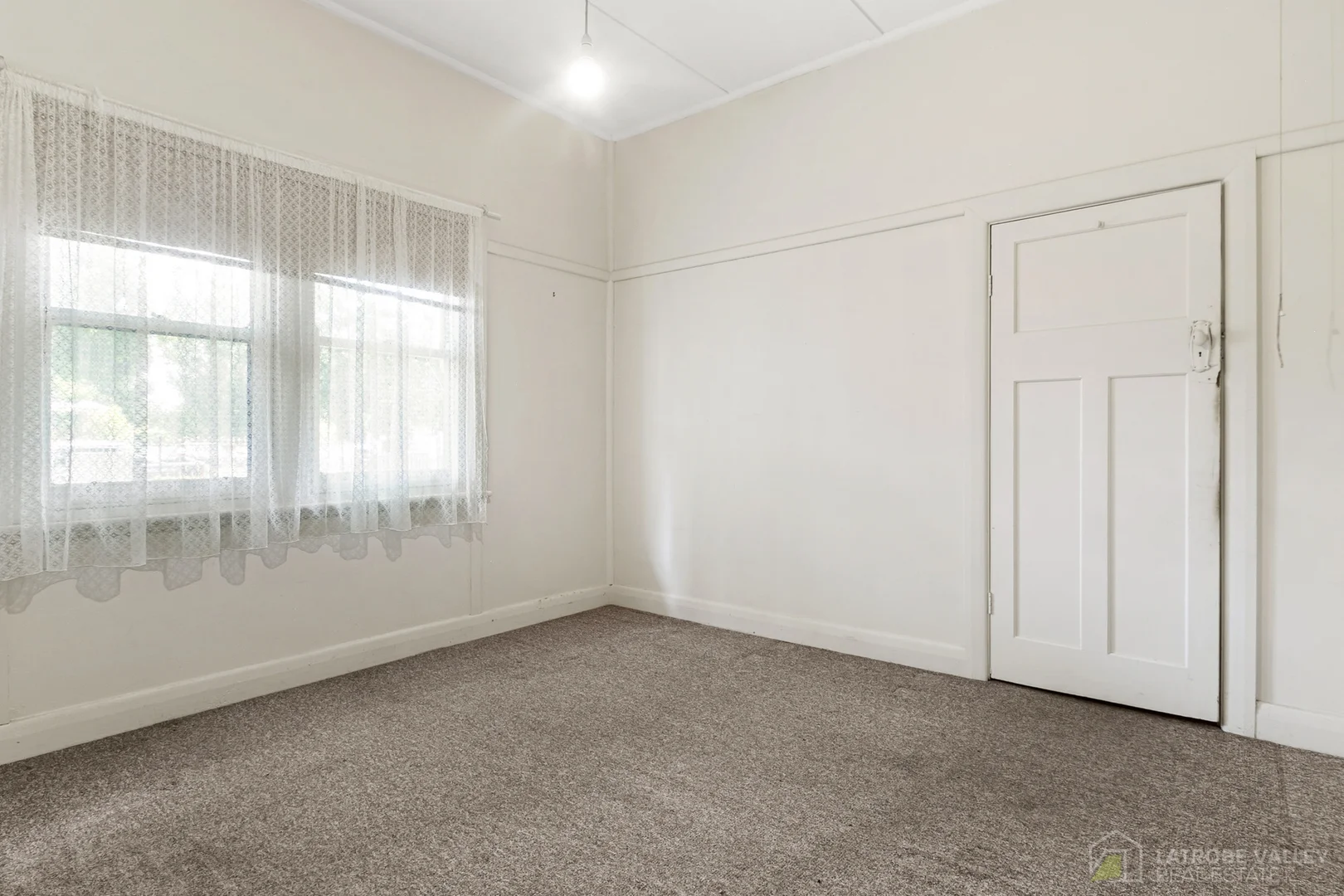 Additional image 3 of 29-31 Prince Street, Rosedale VIC 3847