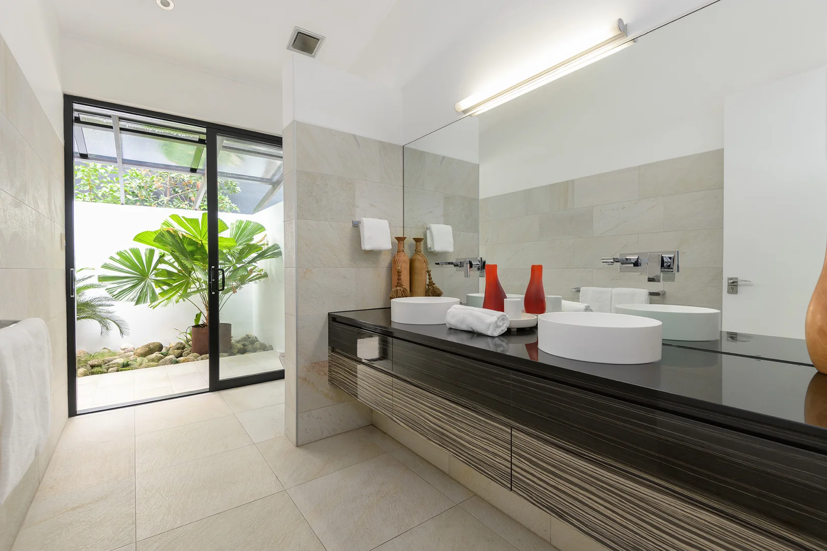 Additional image 4 of 41 Beachfront Mirage Dr, Port Douglas QLD 4877