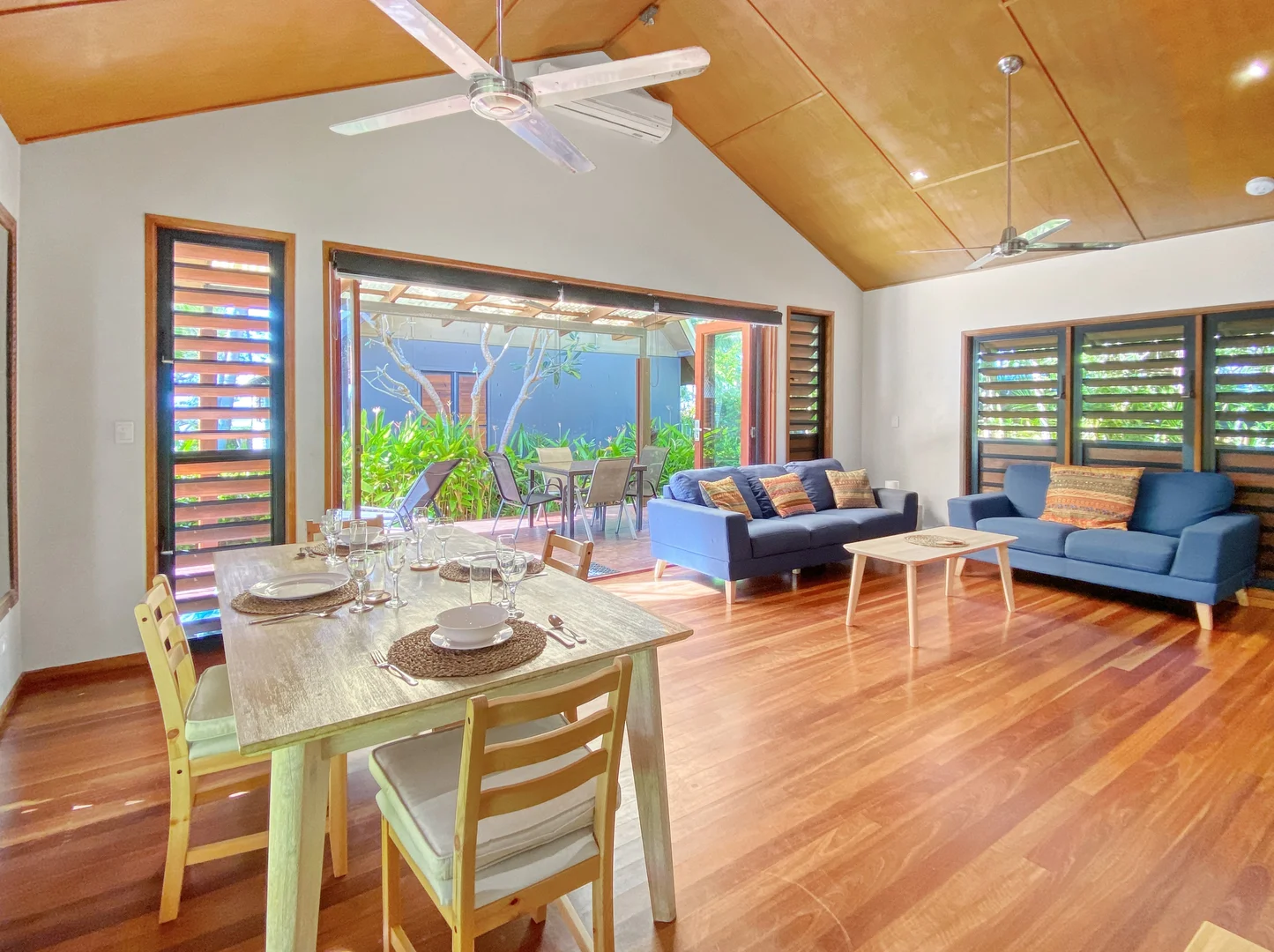 Additional image 18 of 4/9 The Esplanade (Pure Magnetic) St, Nelly Bay QLD 4819