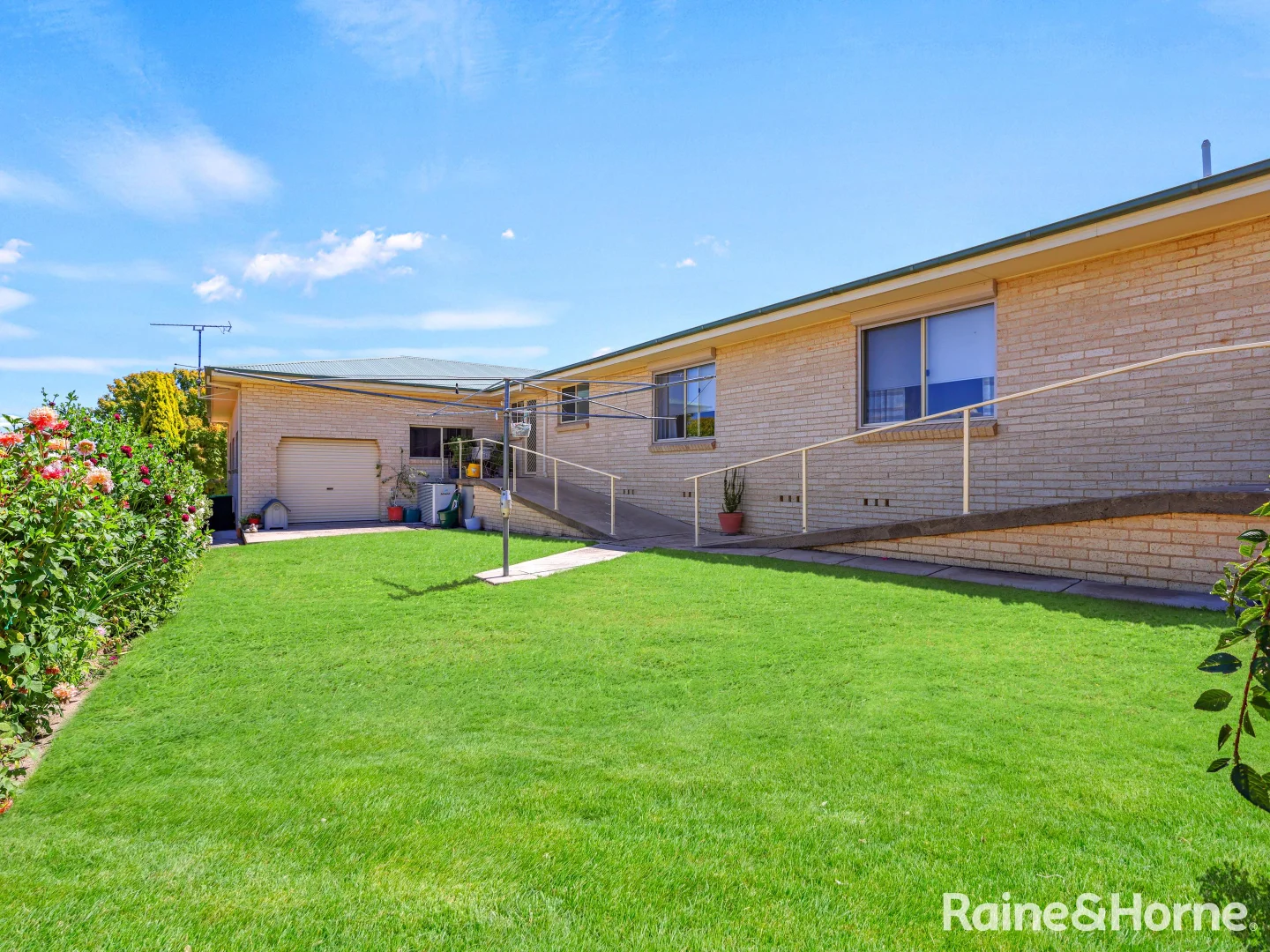 Additional image 30 of 8 Maple Close, Kelso NSW 2795