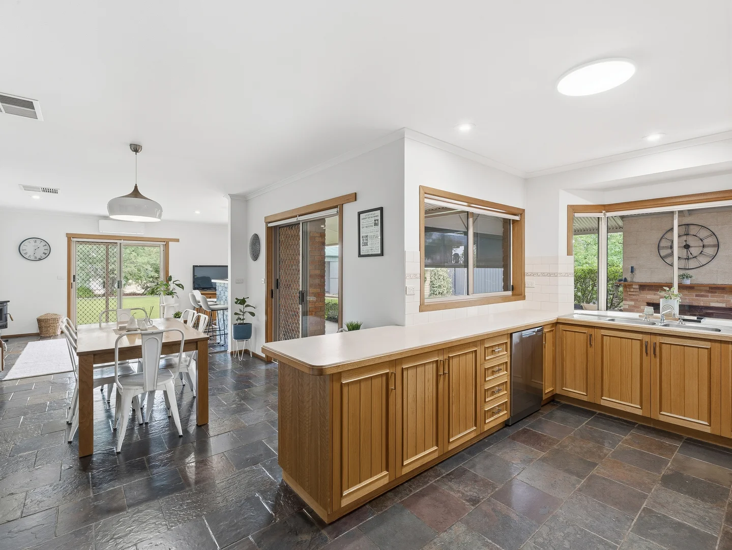 Additional image 6 of 46 Oxley-Meadow Creek Road, Oxley VIC 3678