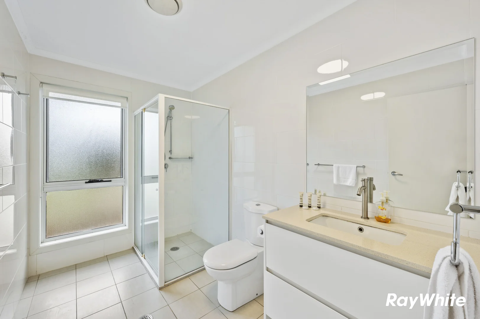 Additional image 13 of 1/19A Bavarde Avenue, Batemans Bay NSW 2536
