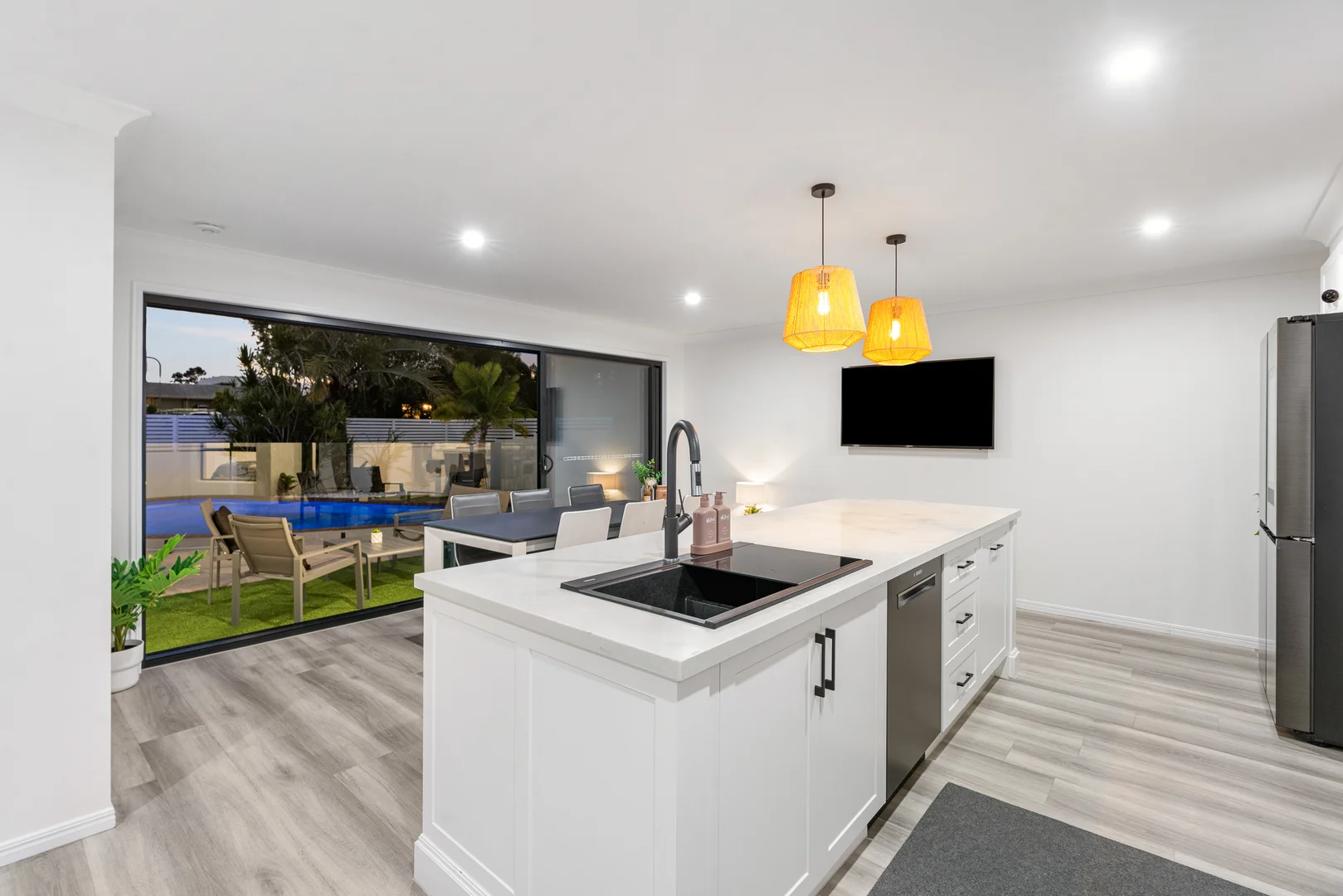 Additional image 4 of 14 Whipbird Court, Burleigh Waters QLD 4220