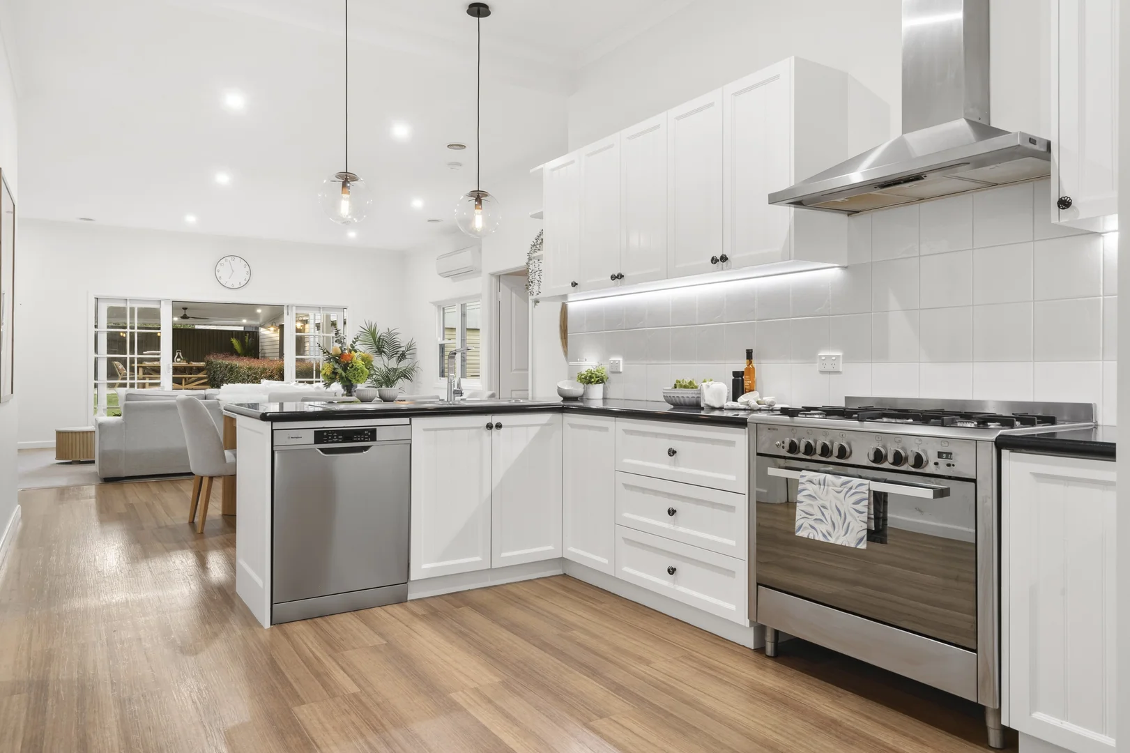 Additional image 3 of 11 McDonald Street, Colac VIC 3250