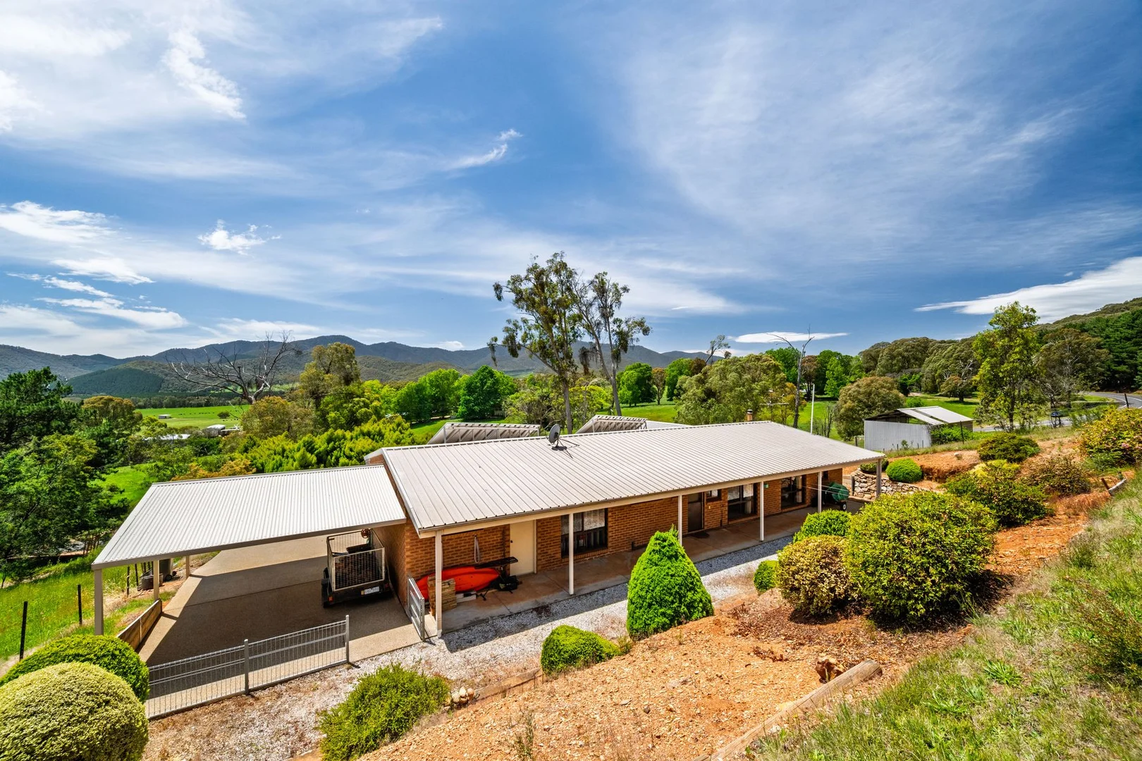 Additional image 23 of 411 Mount Buffalo Road, Porepunkah VIC 3740
