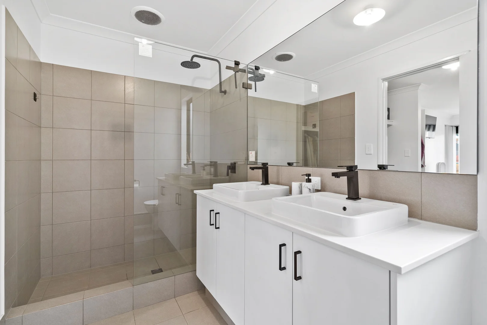 Additional image 9 of 11 Orchardleigh Boulevard, Lakelands WA 6180