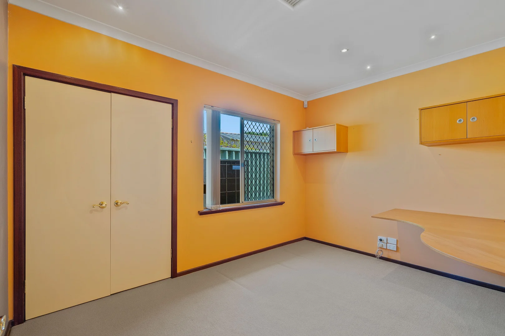 Additional image 14 of 7 Balmoral Parade, Halls Head WA 6210