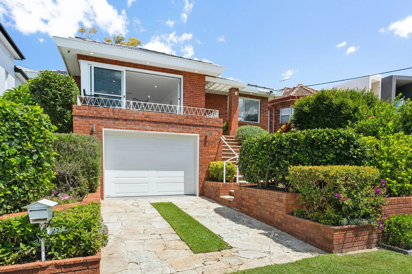 Additional image 2 of 27 Allawah Avenue, Carss Park NSW 2221