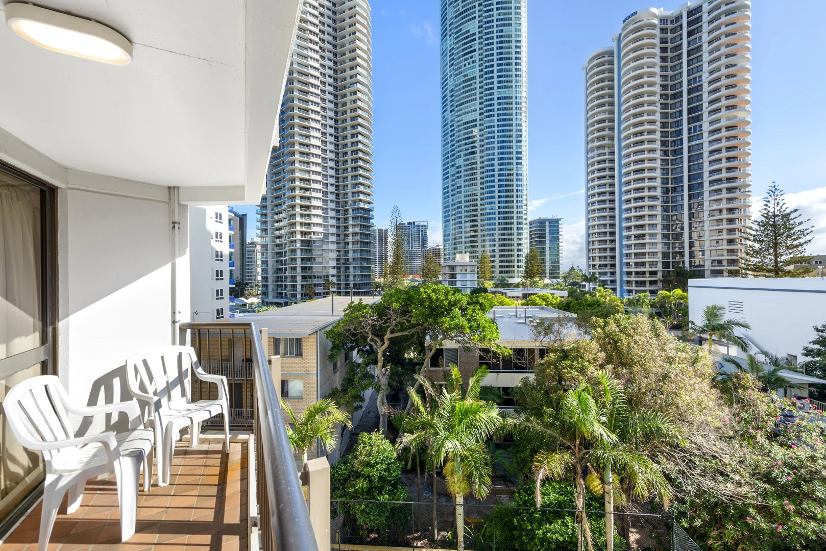 Additional image 3 of 402/8 Trickett Street, Surfers Paradise QLD 4217