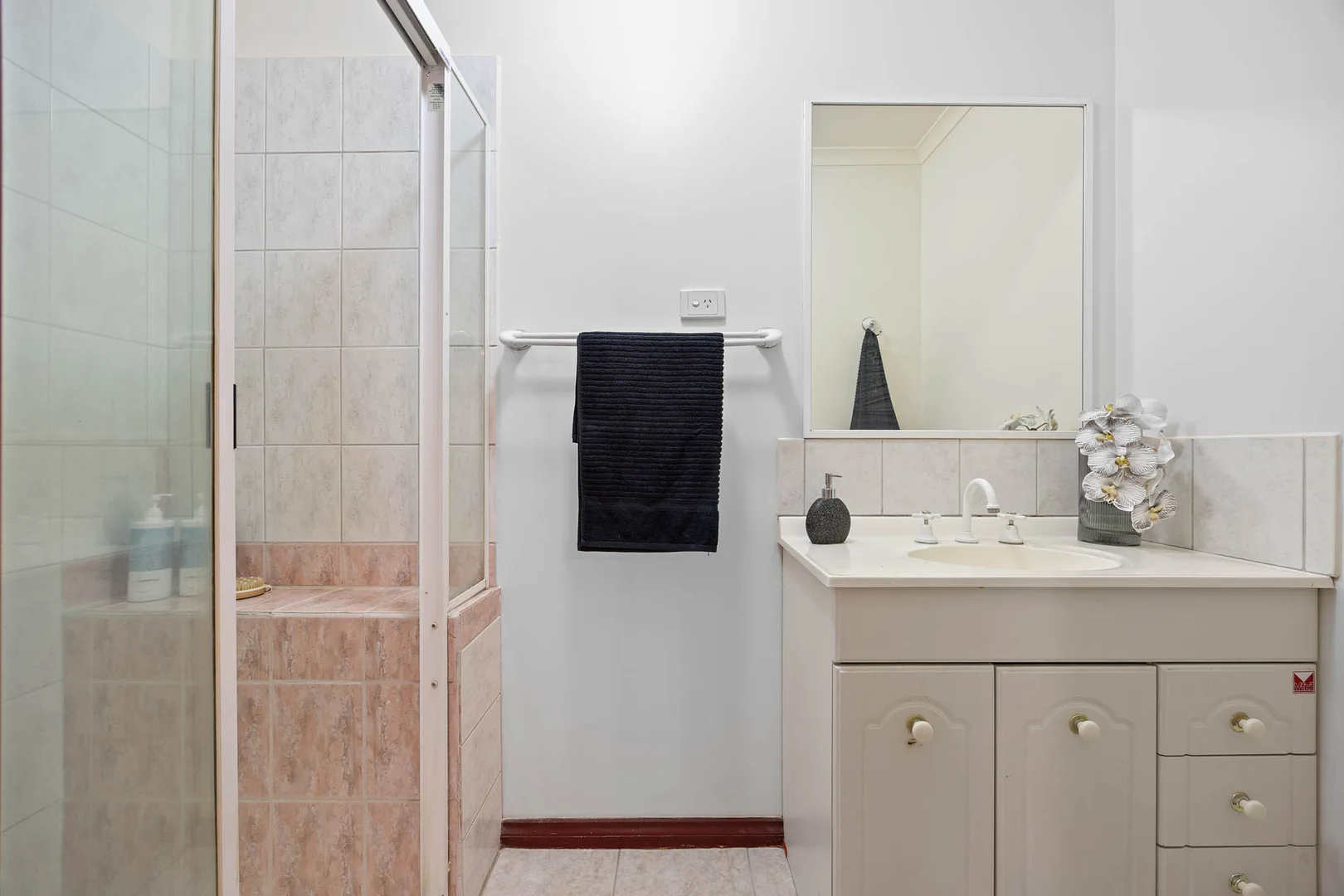 Additional image 12 of 3/123 Fosters Road, Keilor Park VIC 3042