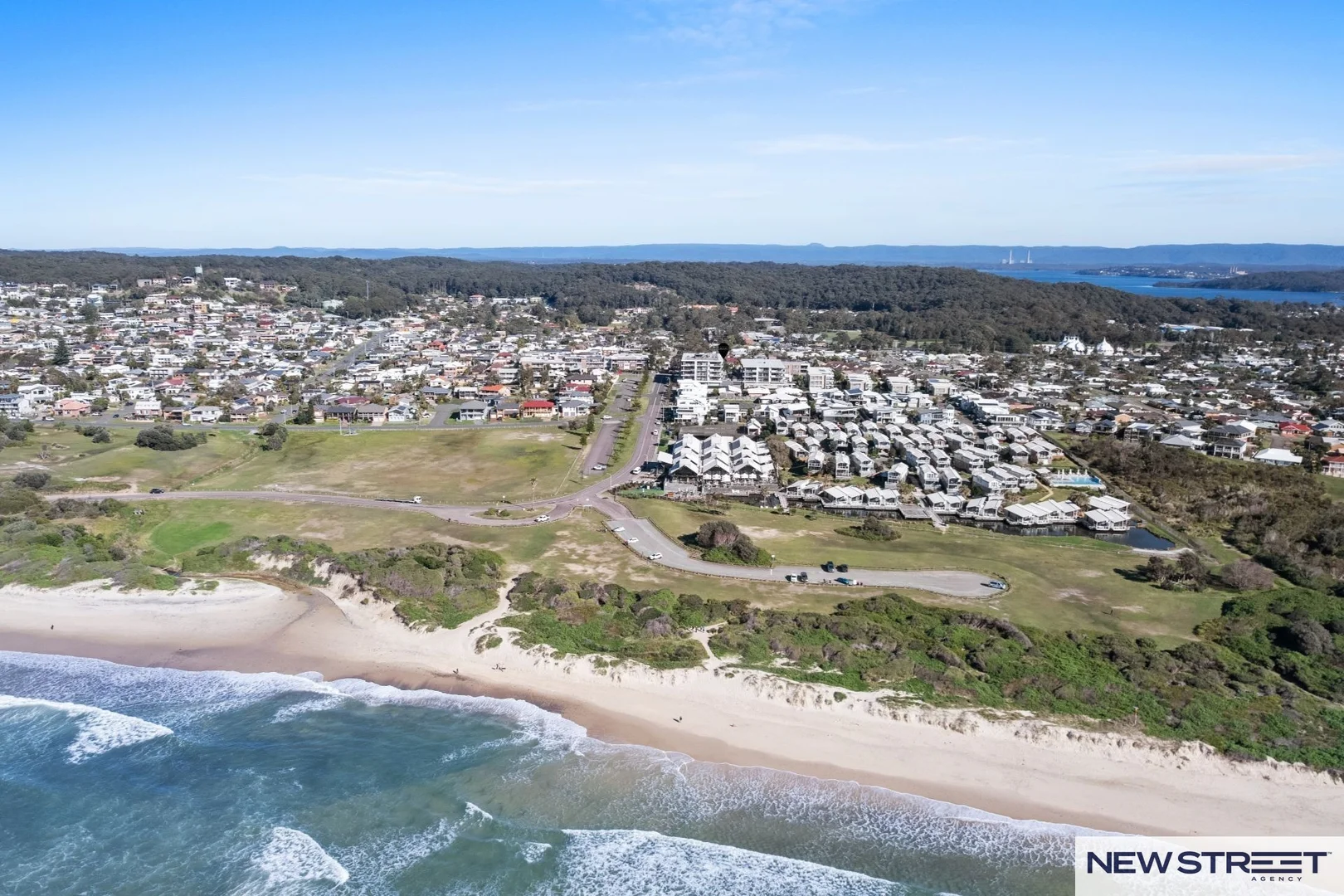 Additional image 42 of 403/1 Mawson Close, Caves Beach NSW 2281