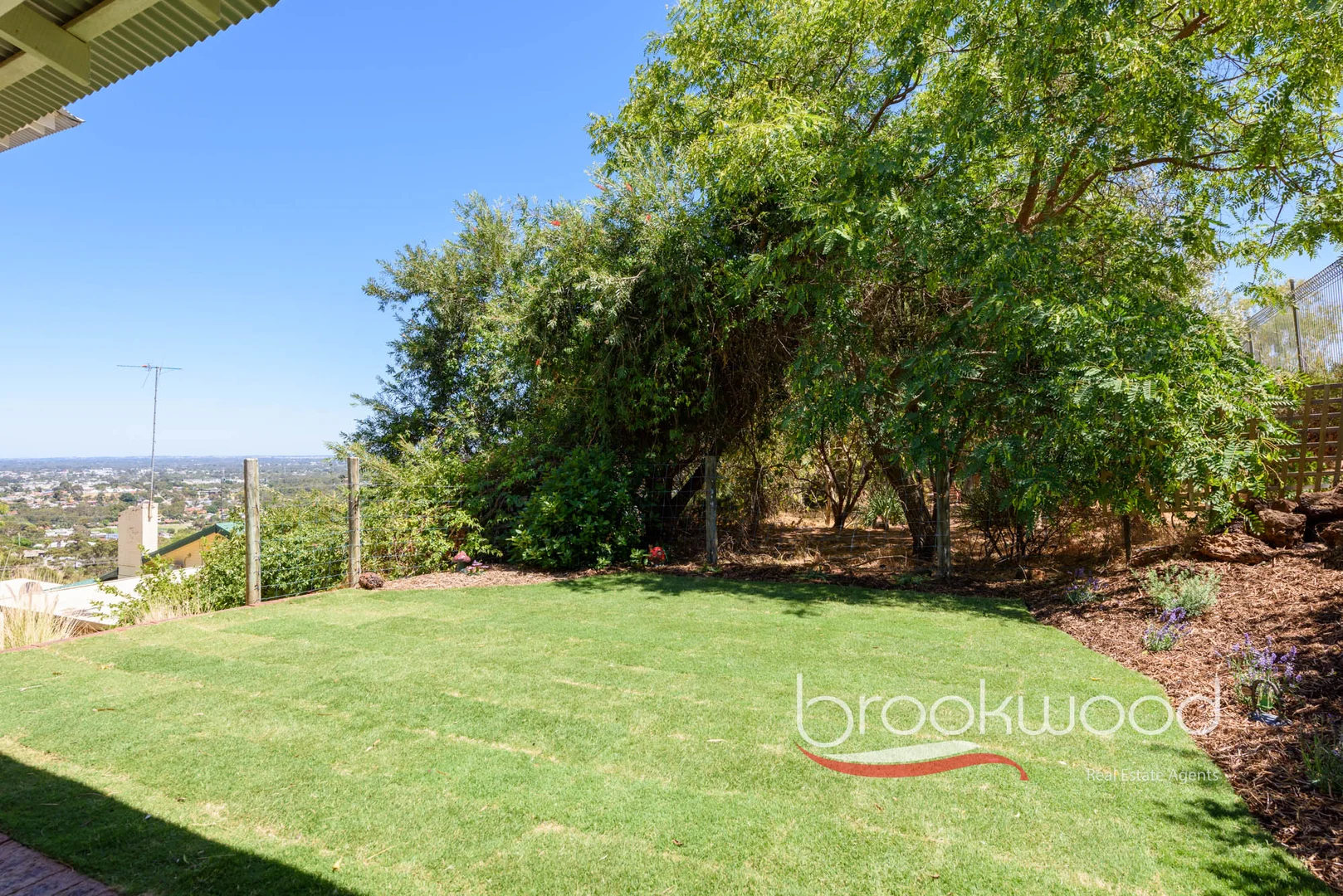Additional image 31 of 1 Pimelia Court, Swan View WA 6056