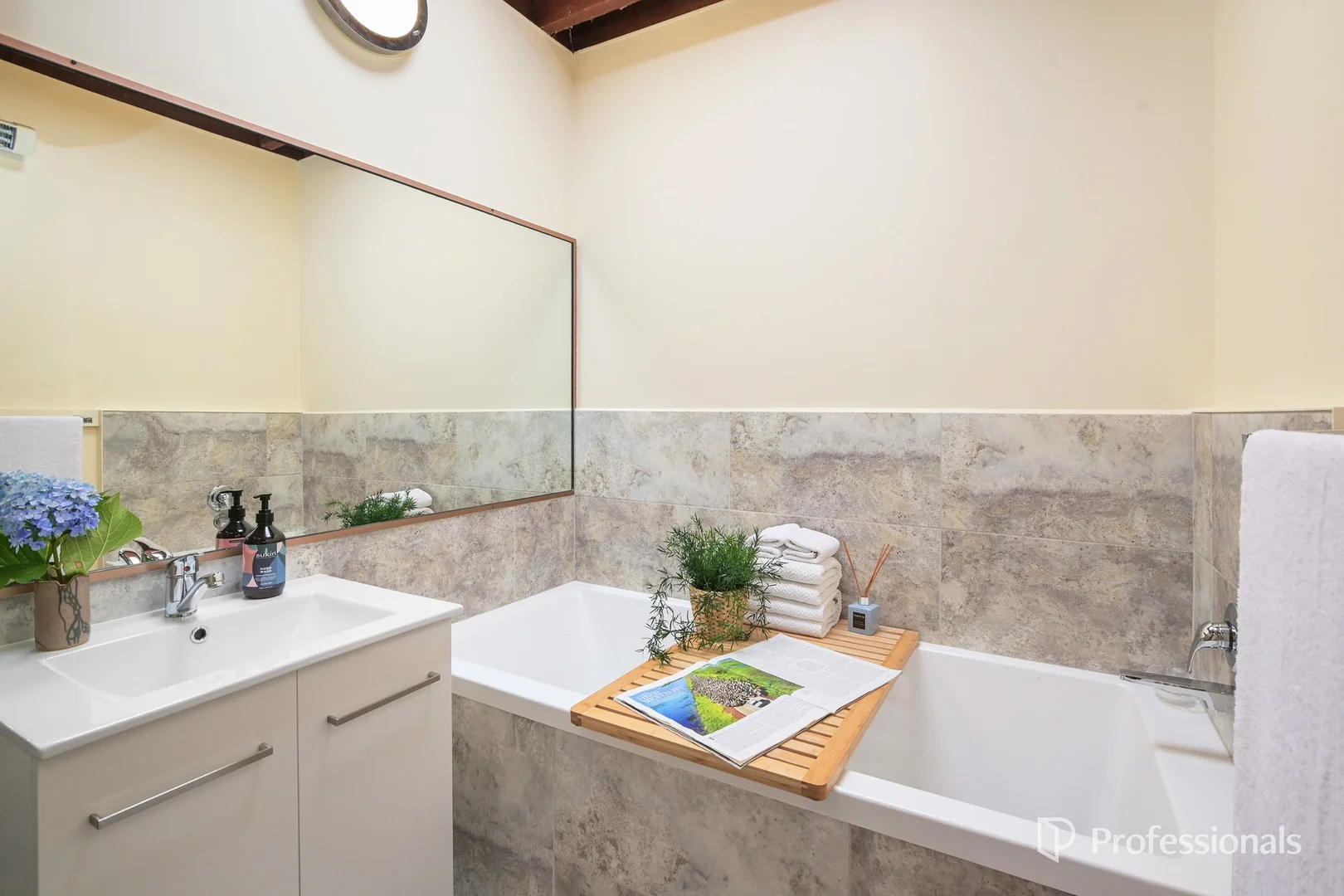 Additional image 17 of 6 Devon Street, Warburton VIC 3799