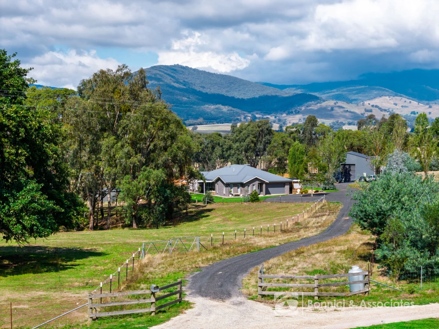 88 Osbornes Flat Road, Yackandandah VIC 3749