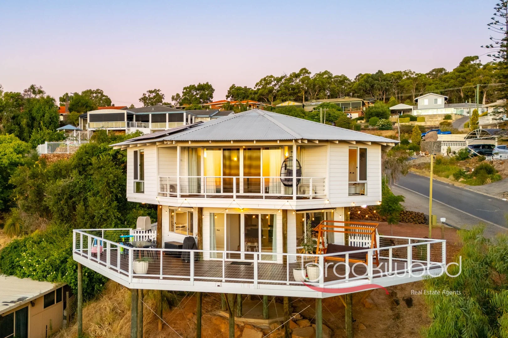 1 Pimelia Court, Swan View WA 6056