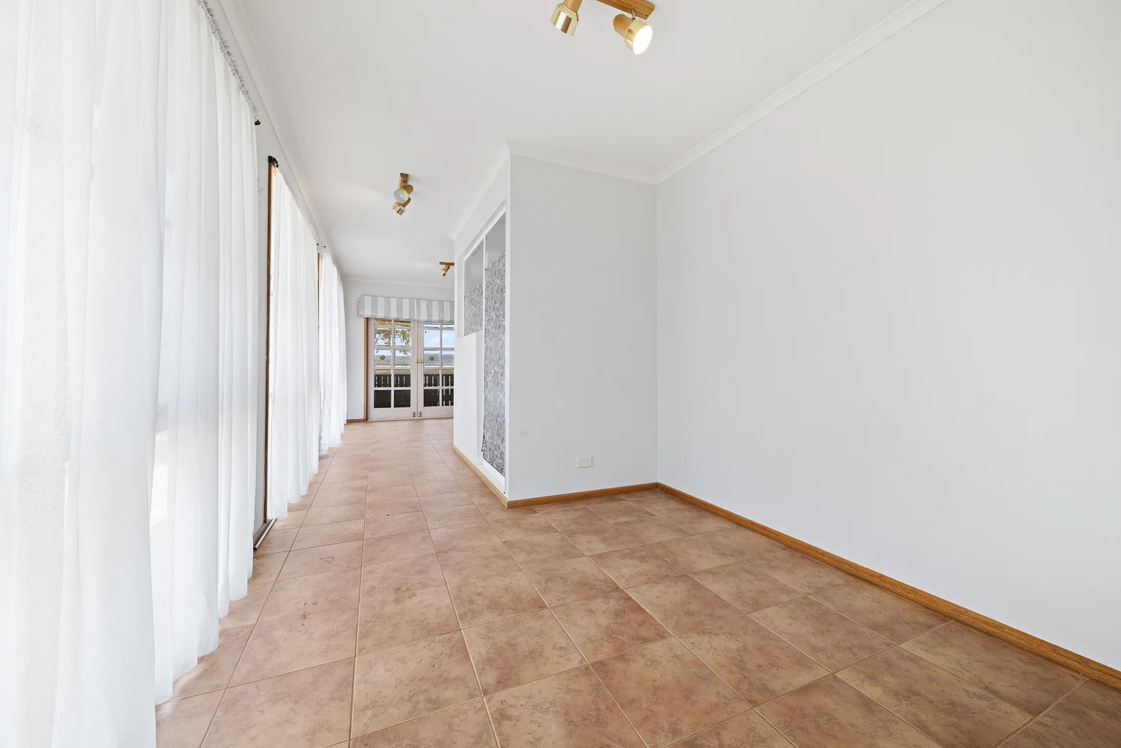 Additional image 10 of 43 Meadows Lane, Heathcote VIC 3523