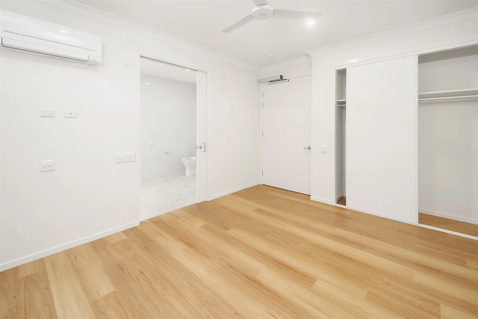 Additional image 13 of Coopers Plains QLD 4108