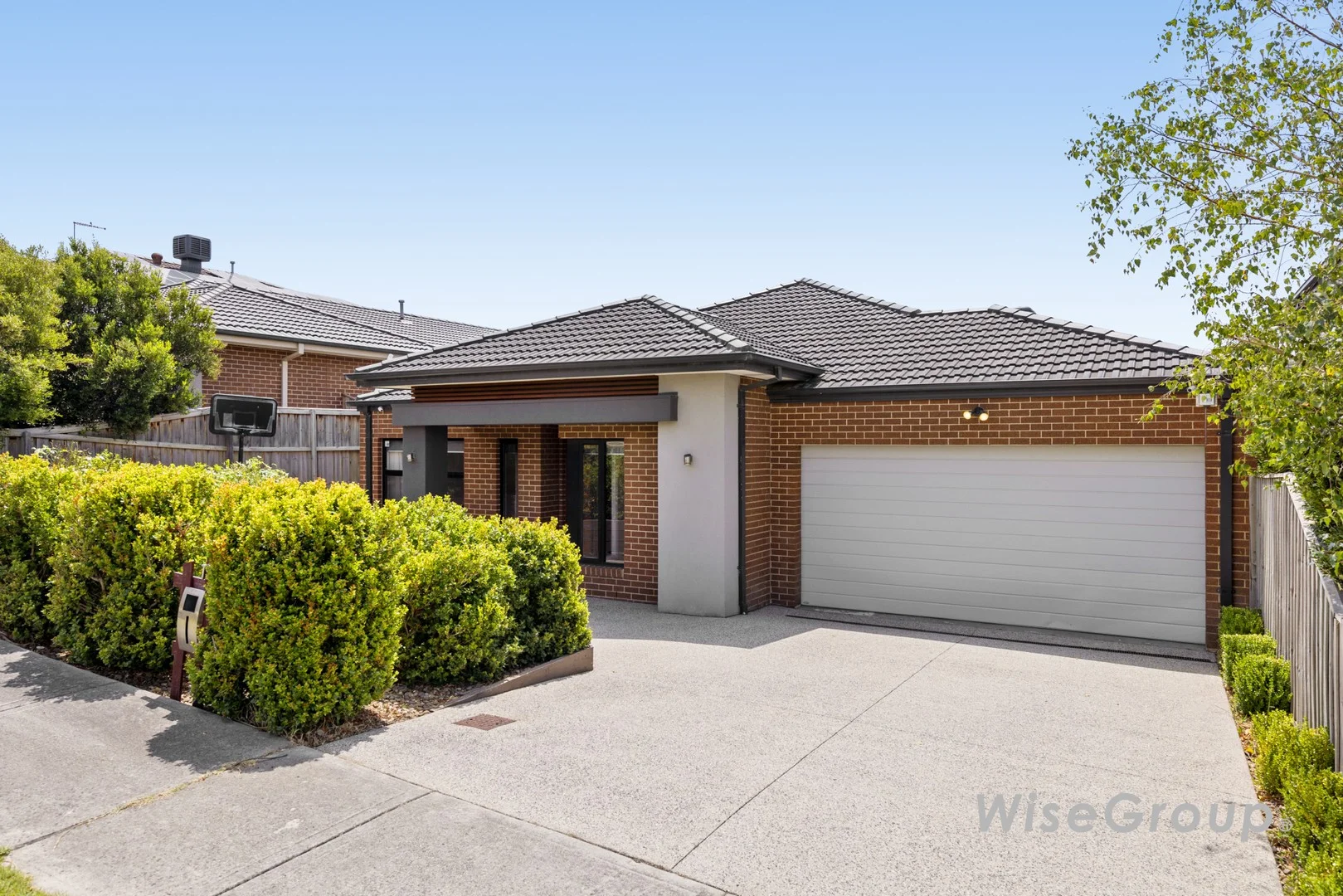 12 Dolcetto Drive, Berwick VIC 3806