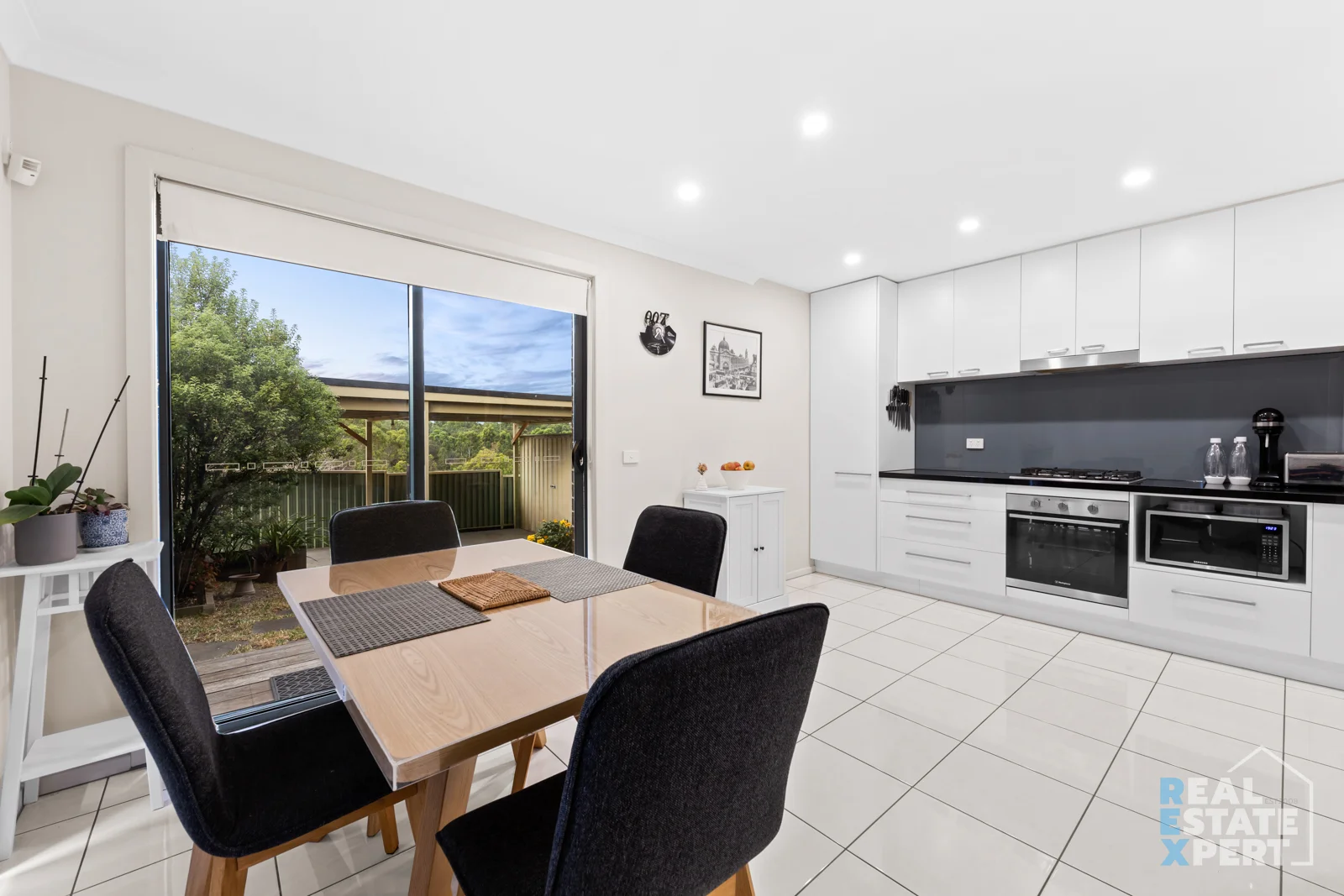 Additional image 9 of 1/8 Moore Road, Hallam VIC 3803