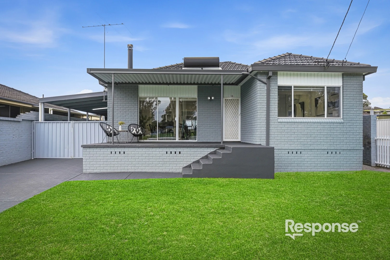 16 Devon Road, Cambridge Park NSW 2747