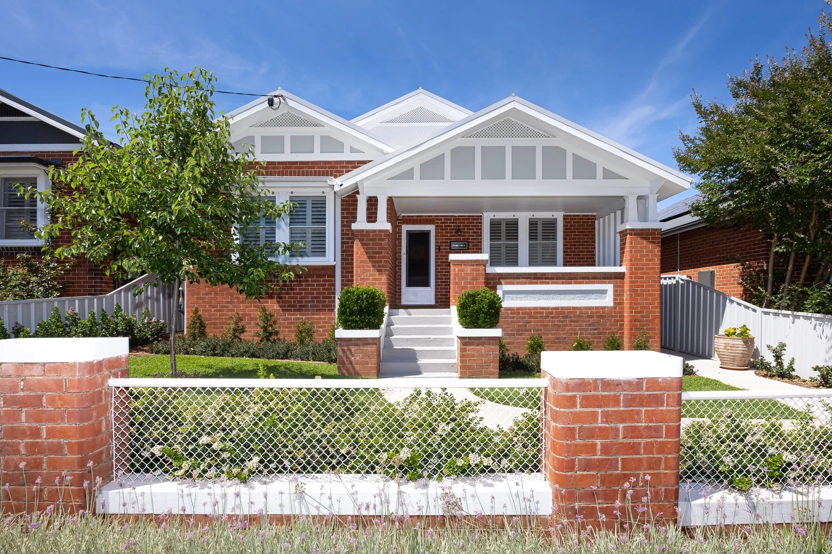 44 Garland Street, Turvey Park NSW 2650