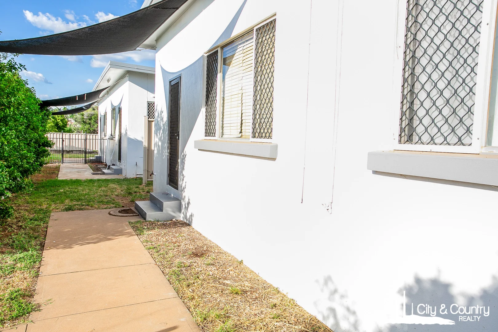 Additional image 21 of Unit 1-4/106-108 Webb St, Mount Isa QLD 4825