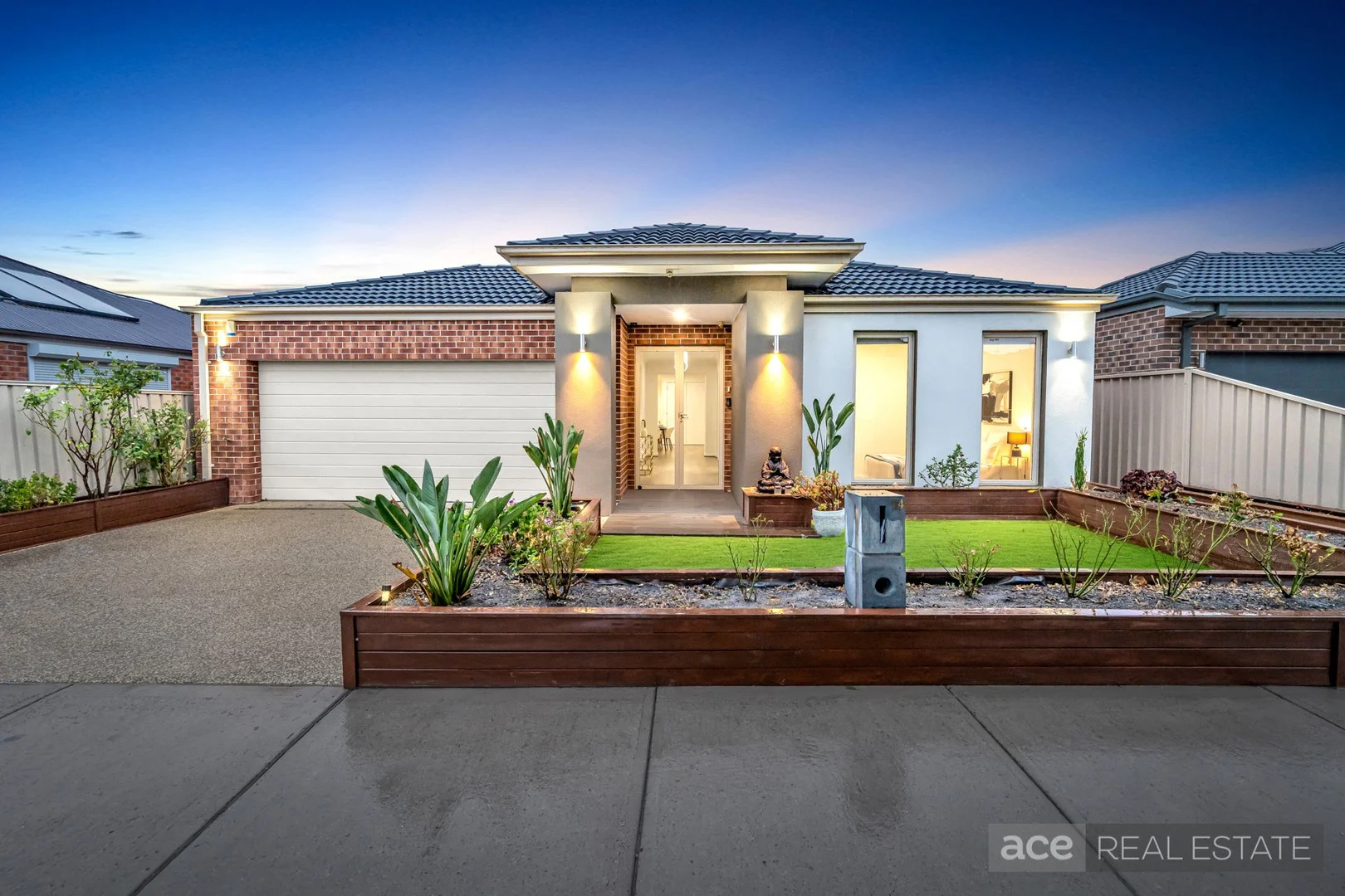 14 Quadrant Drive, Fraser Rise VIC 3336