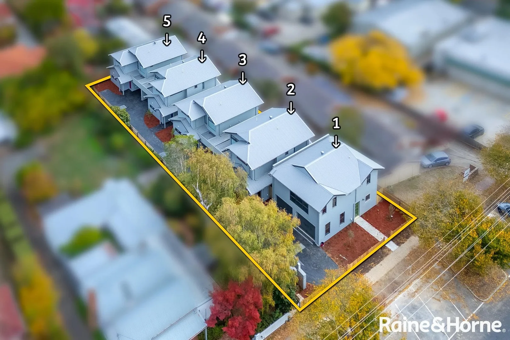 4/48 Brantome Street, Gisborne VIC 3437