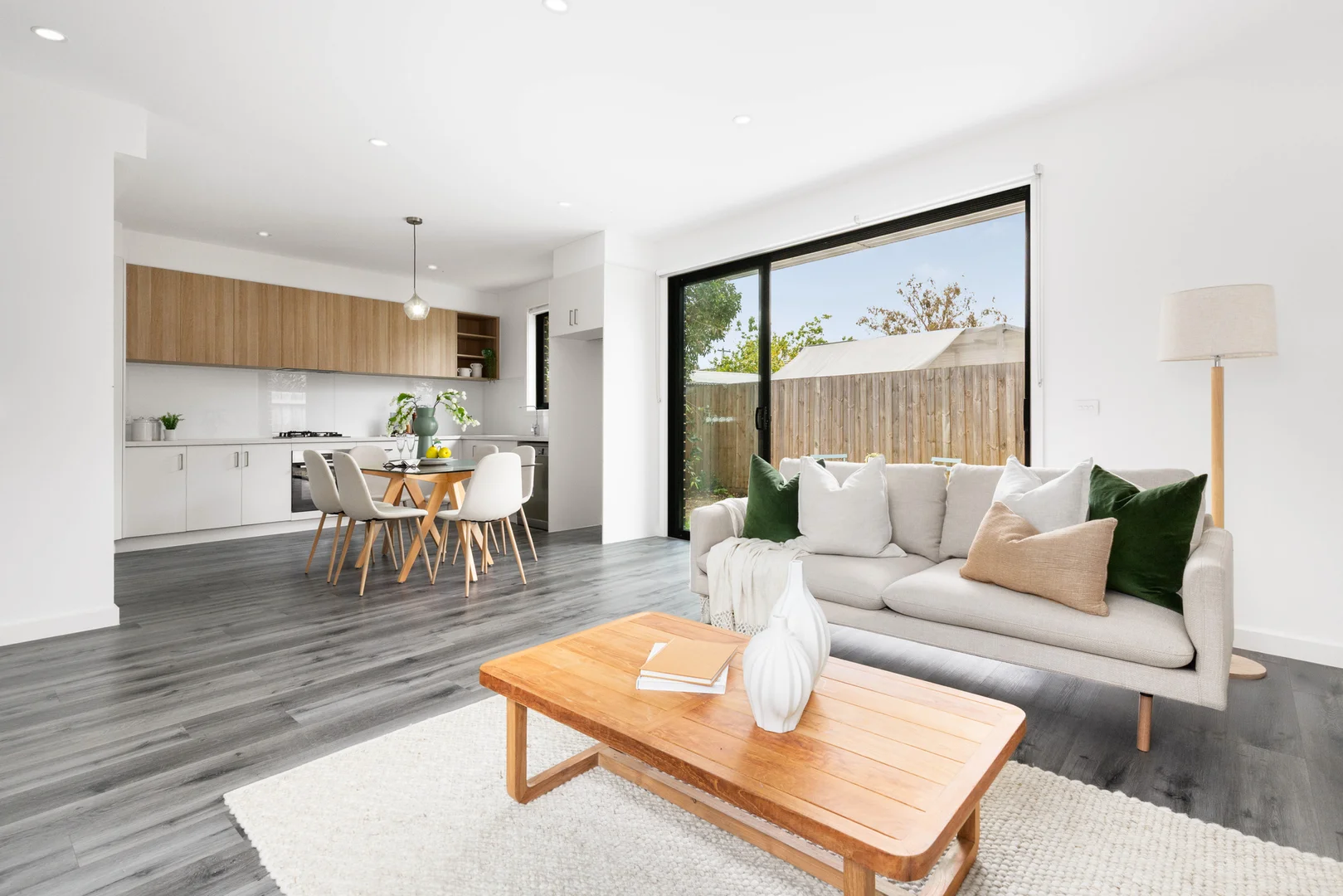 2/14 Catalina Street, Heidelberg West VIC 3081