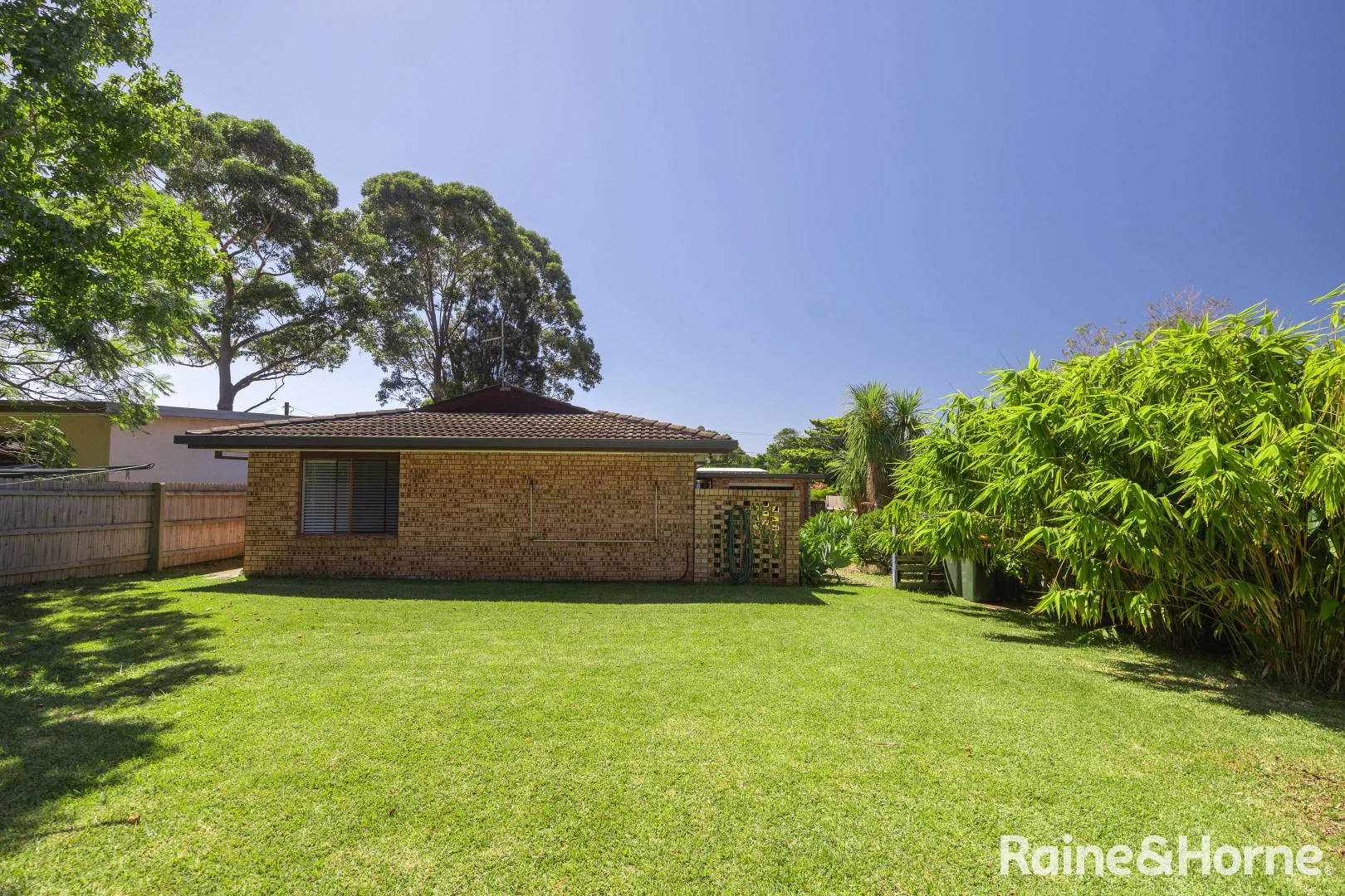 Additional image 14 of 56 Wyoming Ave, Burrill Lake NSW 2539