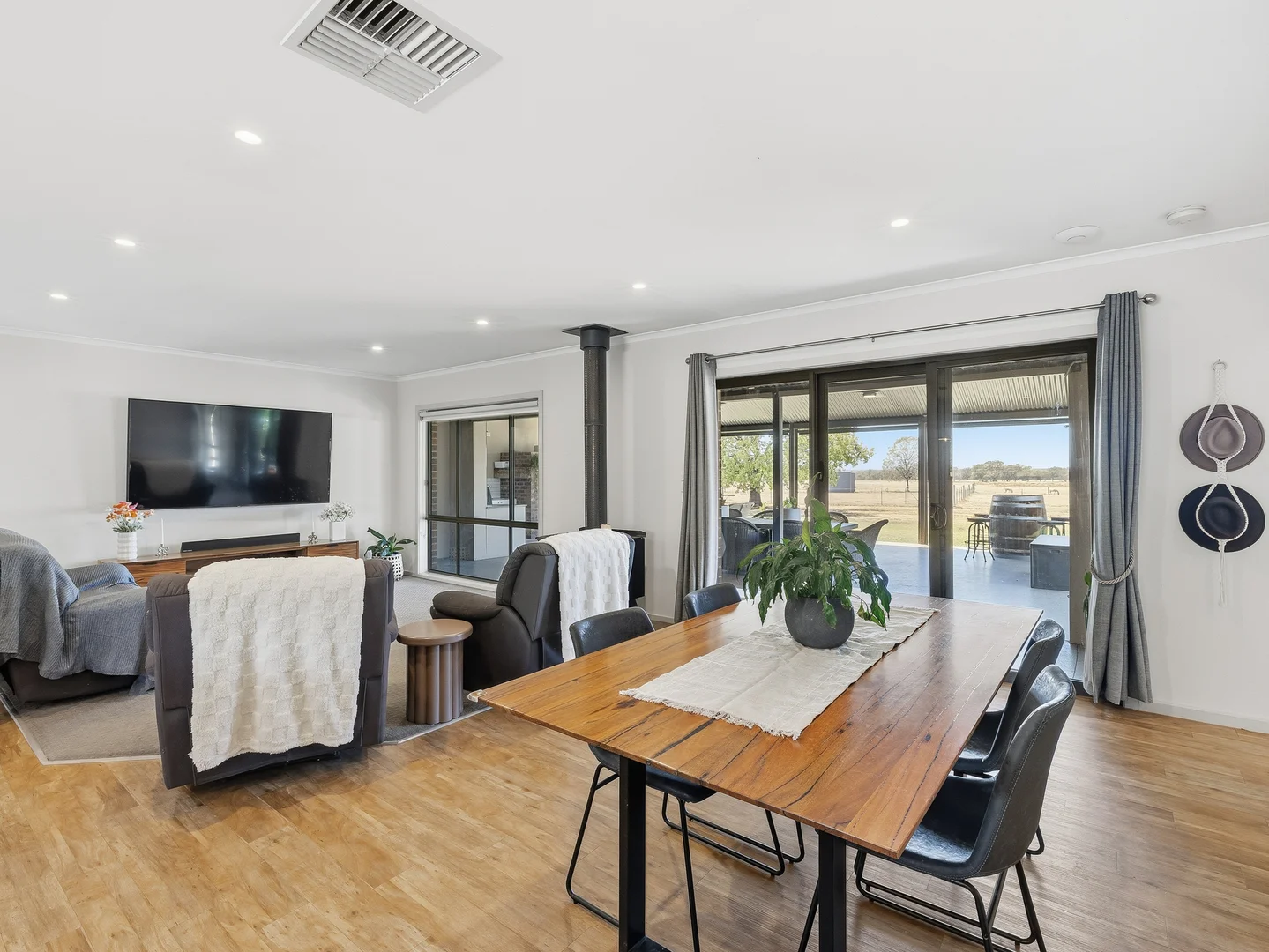 Additional image 7 of 562 Warby Range Road, Wangaratta South VIC 3678