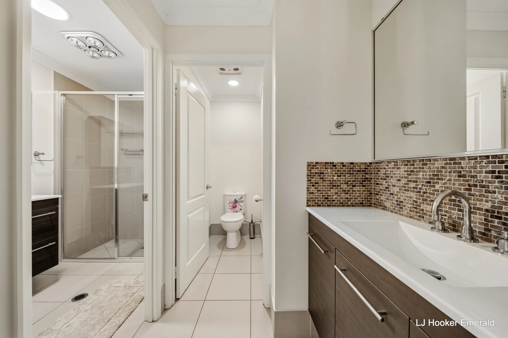 Additional image 15 of 1/38 Berthun Street, Emerald QLD 4720