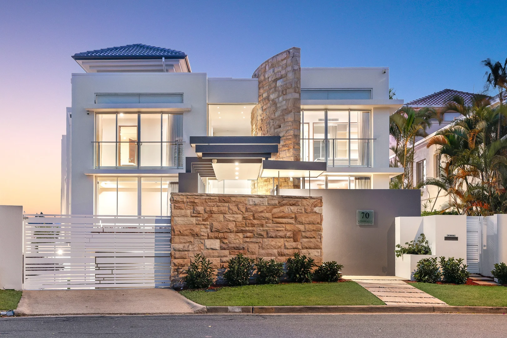 Additional image 2 of 70 Admiralty Drive, Paradise Waters QLD 4217