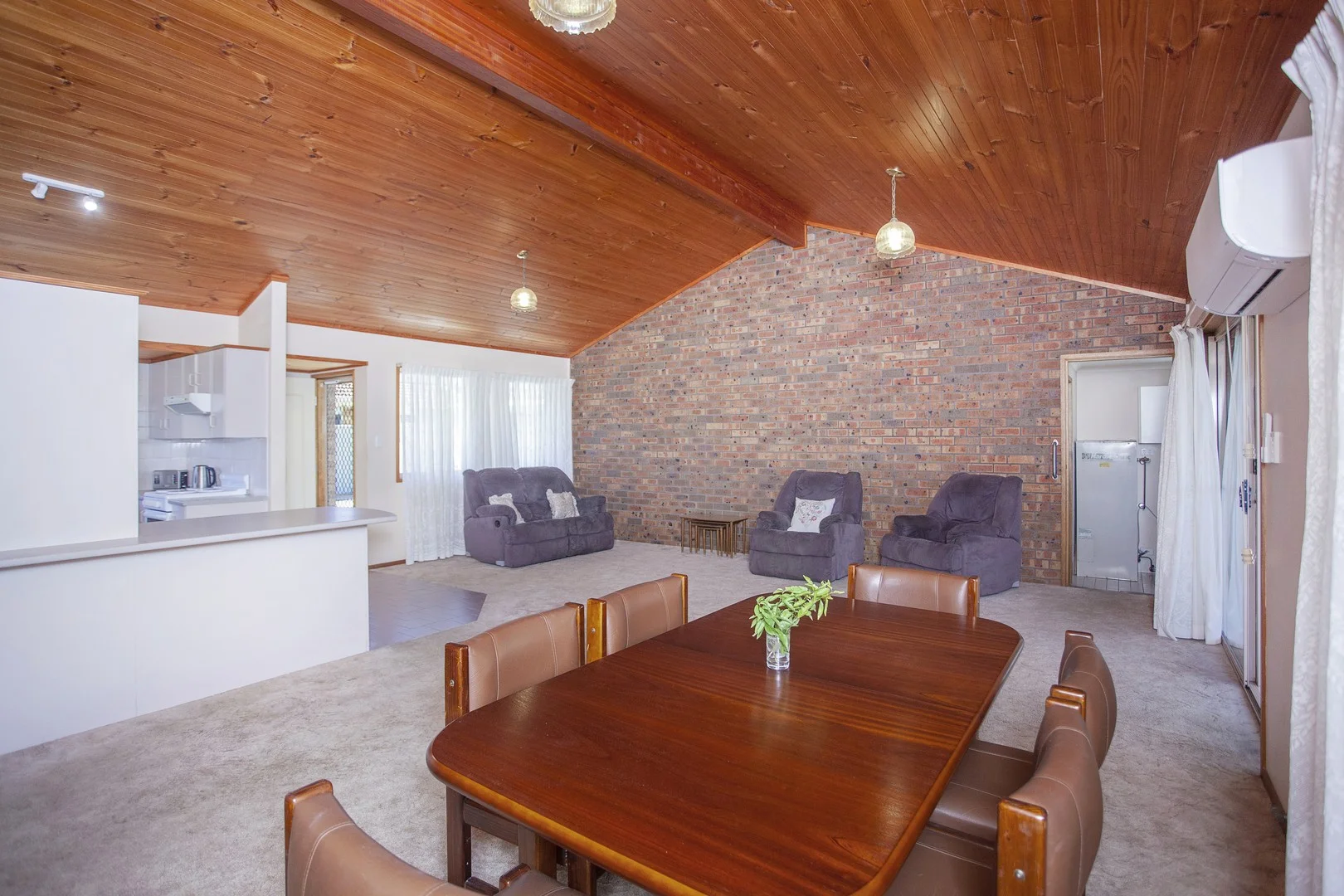 Additional image 2 of 1/54 Kurrajong Crescent, Taree NSW 2430