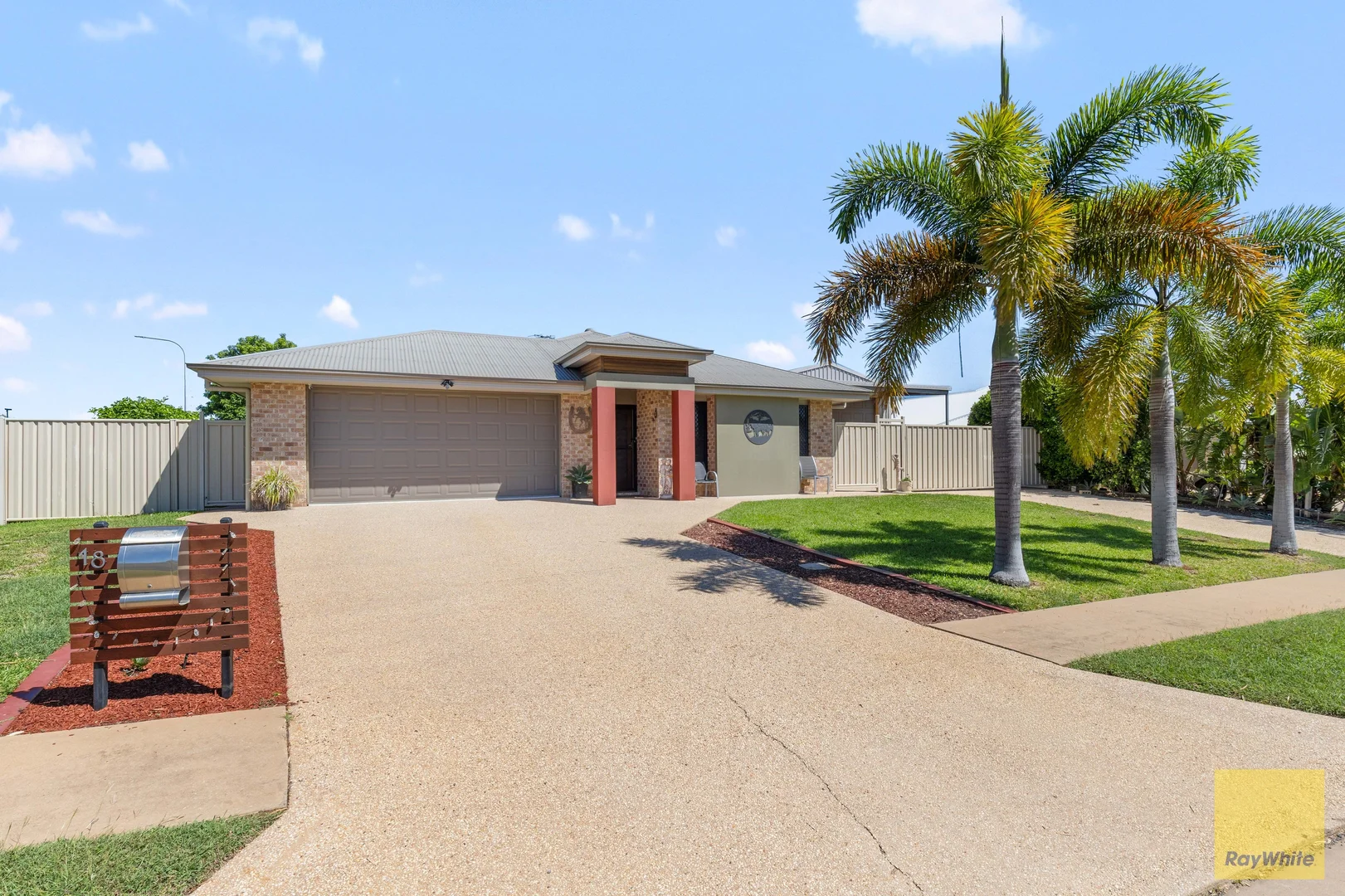Additional image 2 of 18 Berthun Street, Emerald QLD 4720