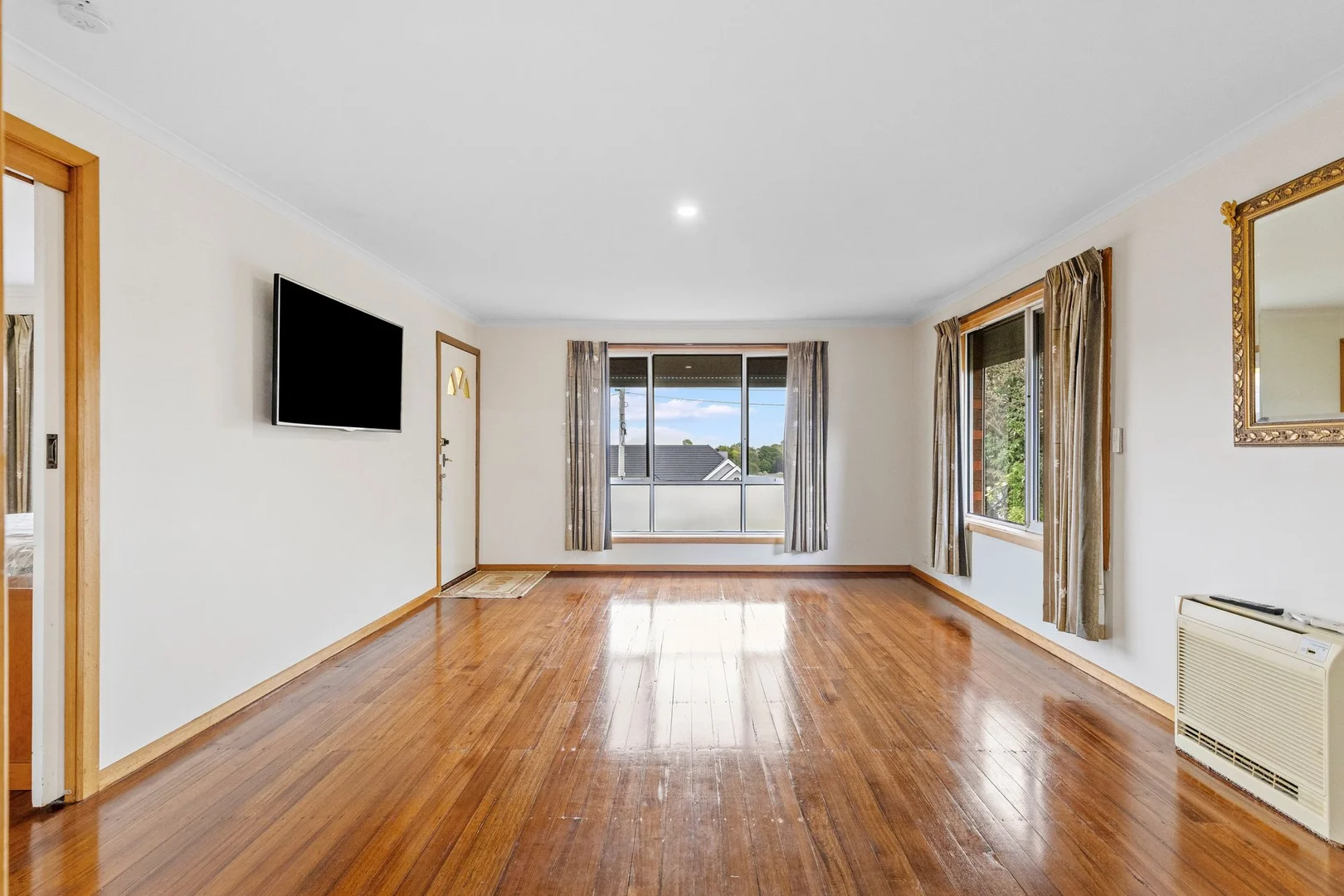 Additional image 3 of 49 Westbury Place, Deloraine TAS 7304