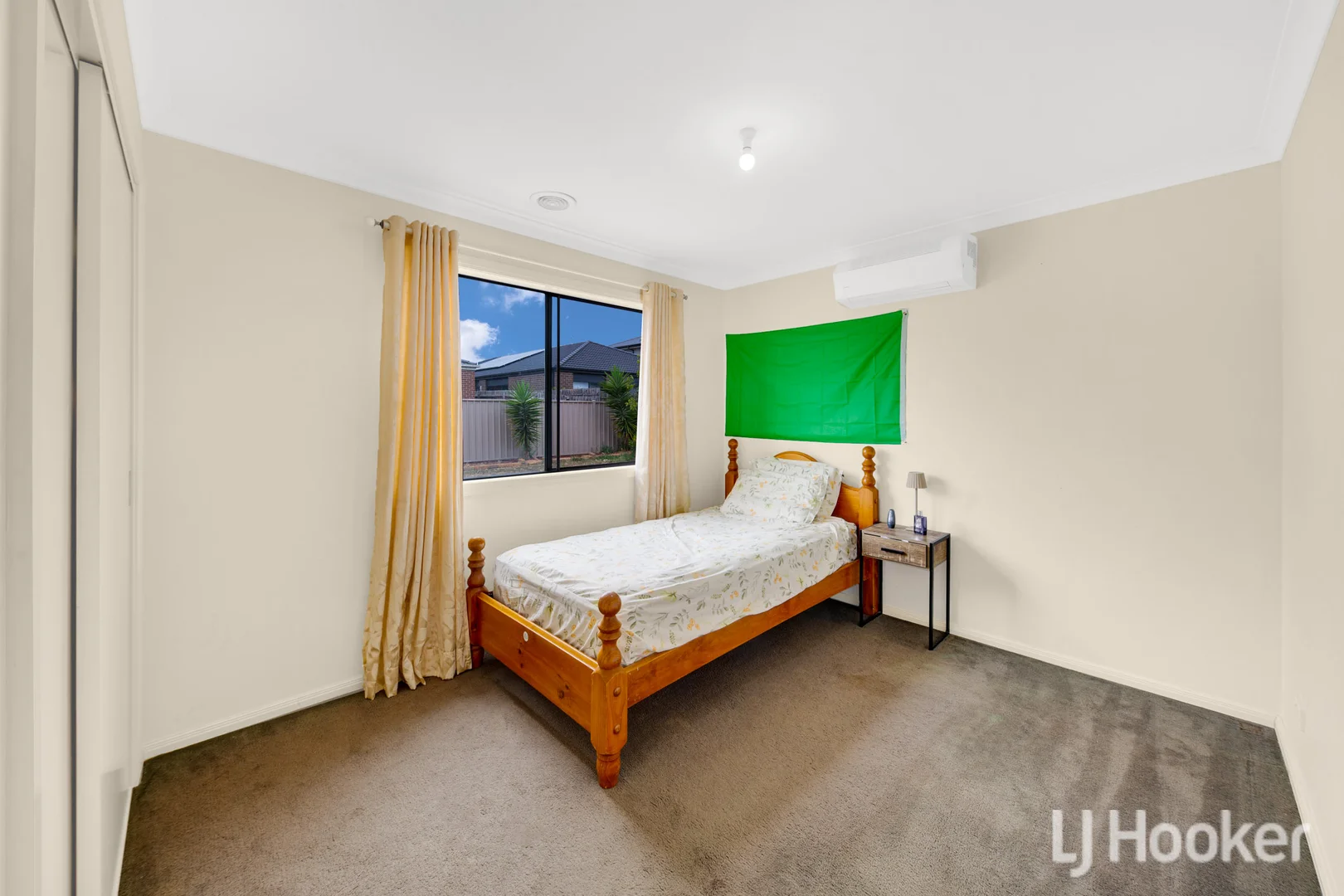 Additional image 10 of 32 Scarborough Crescent, Harkness VIC 3337