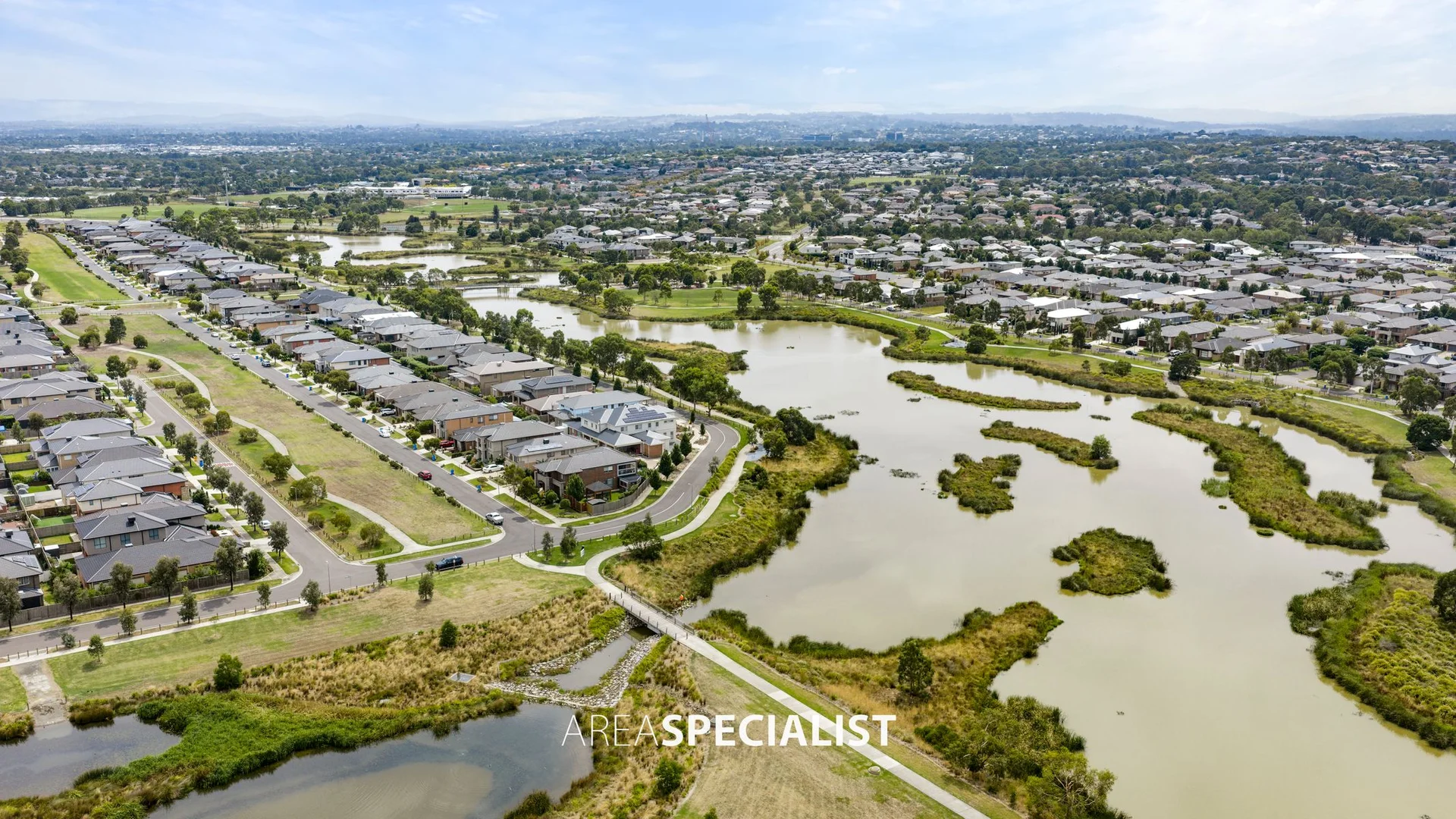Additional image 6 of 2 Parlor Walk, Clyde North VIC 3978
