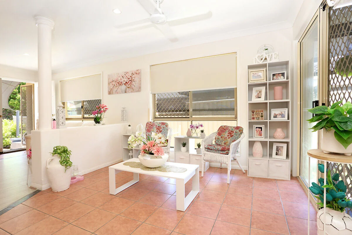 Additional image 2 of 1/27 Eider Avenue, Paradise Point QLD 4216