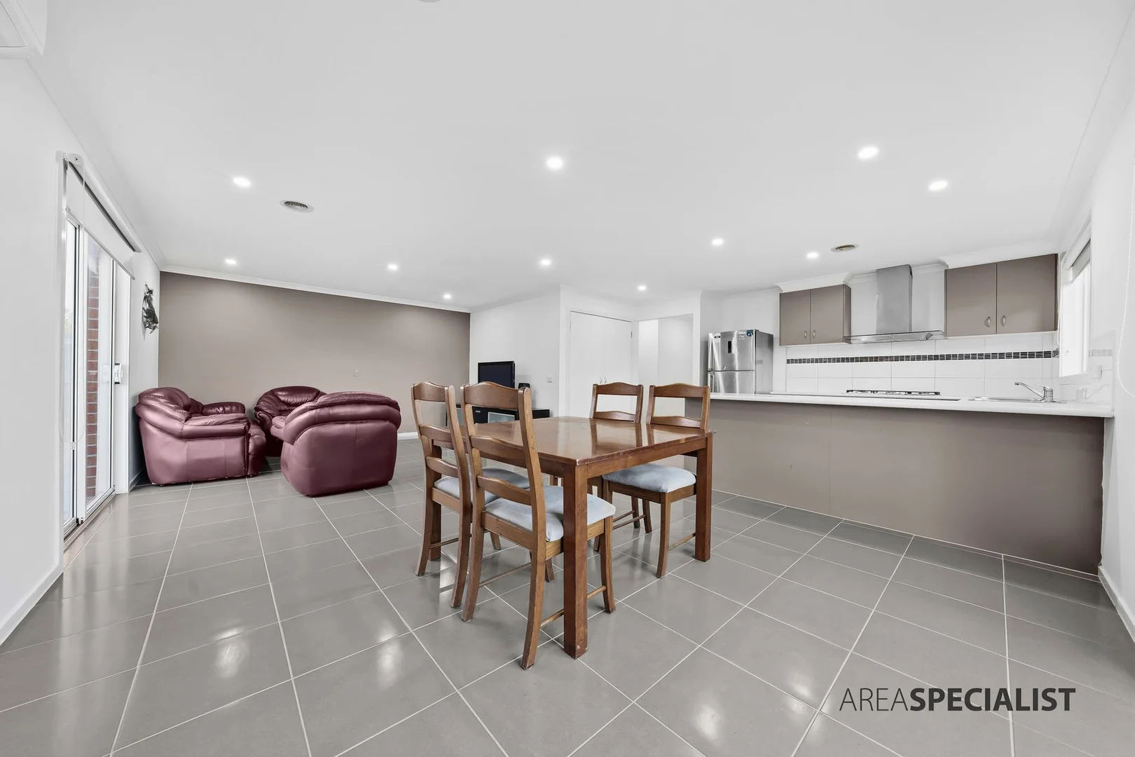 Additional image 6 of 48 Valencia Circuit, Cranbourne VIC 3977