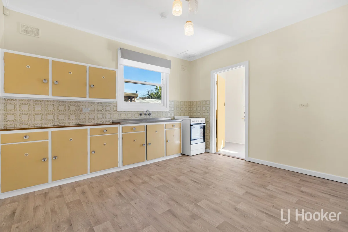 Additional image 11 of 46 Bloomfield Crescent, Elizabeth Downs SA 5113