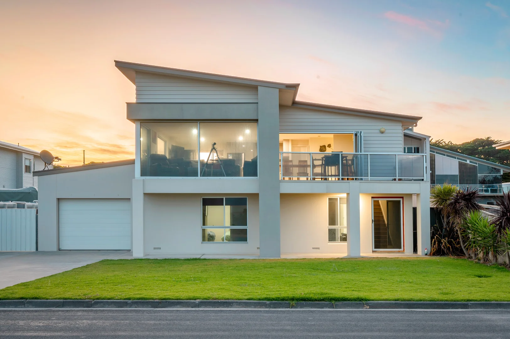 Additional image 2 of 44 Beach Road, Beachport SA 5280