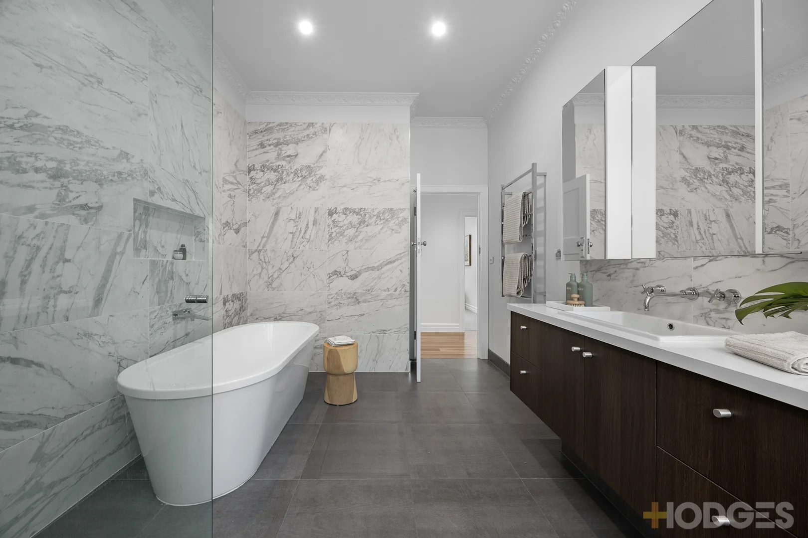 Additional image 11 of 44 Ludstone Street, Hampton VIC 3188