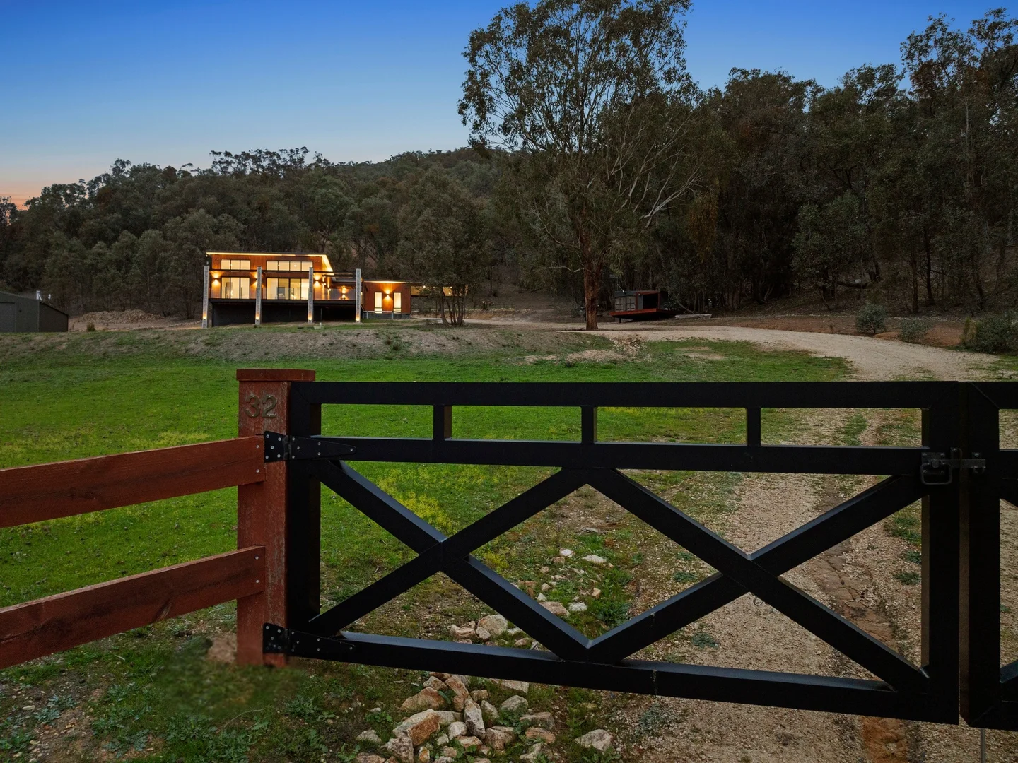 Additional image 24 of 32 Hilda Court, Bonnie Doon VIC 3720